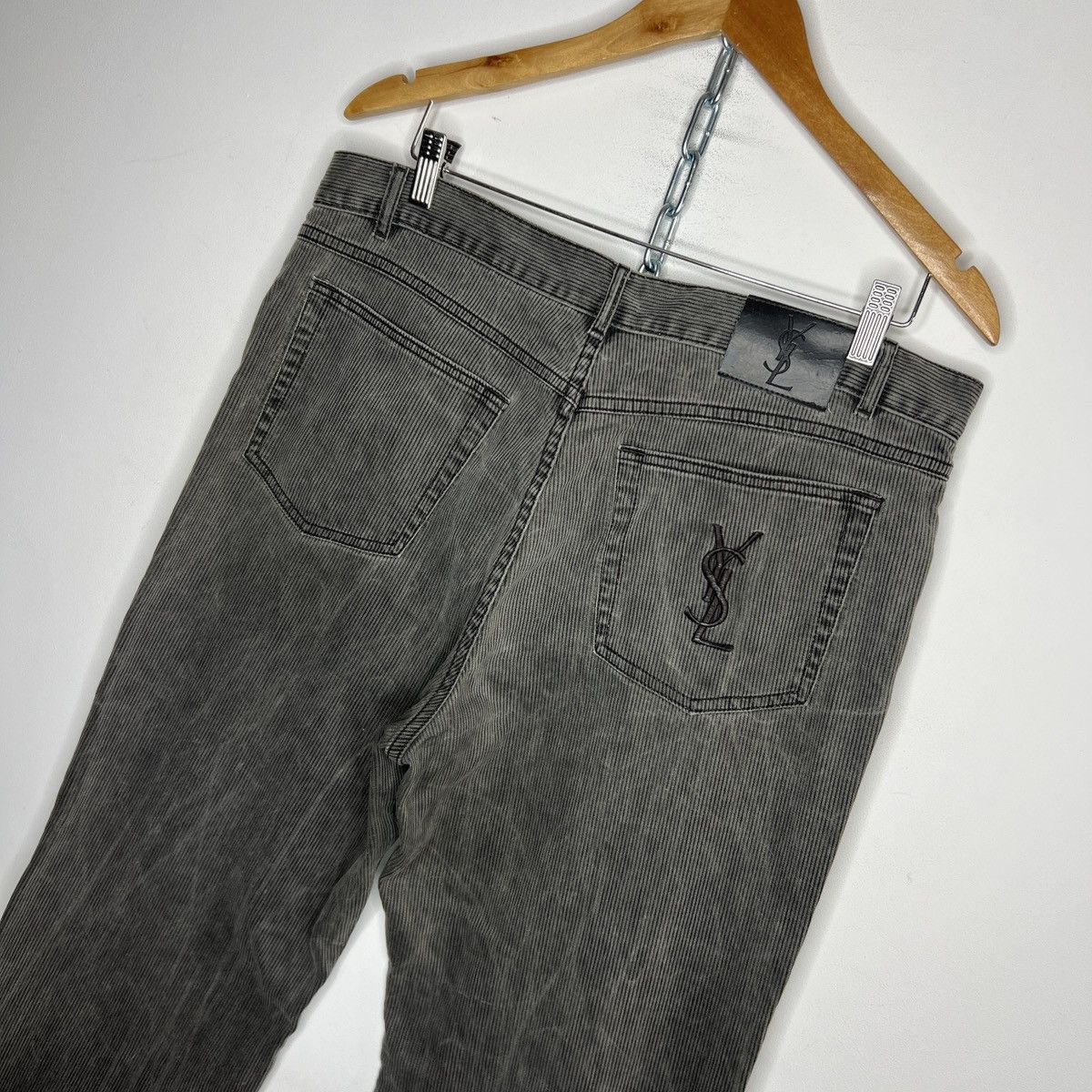Yves Saint Laurent Yves Saint Laurent pour homme Embroidered Logo Corduroy 90s Size US 36 / EU 52 - 1 Thumbnail