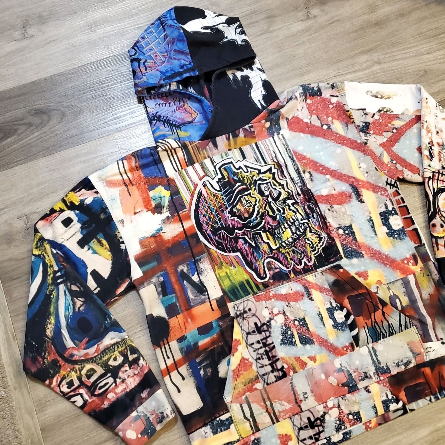 Vintage Rare Wano Mens Sz Large Abstract Hooded Sweatshirt Skull Artist Mixed Graphic Hoodie Size US L / EU 52-54 / 3 - 4 Thumbnail