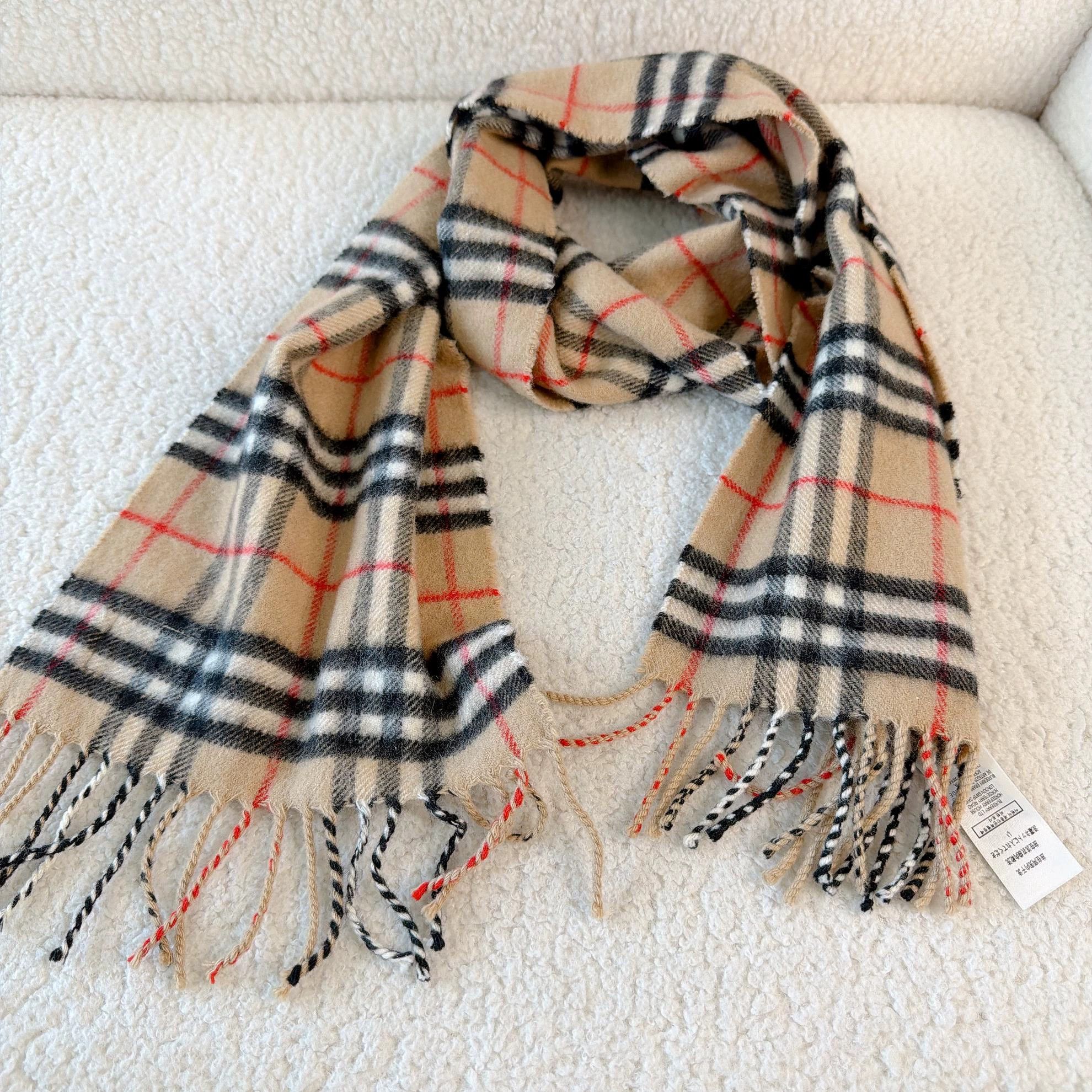 Burberry Burberry Narrow Check Cashmere Scarf 8129 Size ONE SIZE - 3 Thumbnail