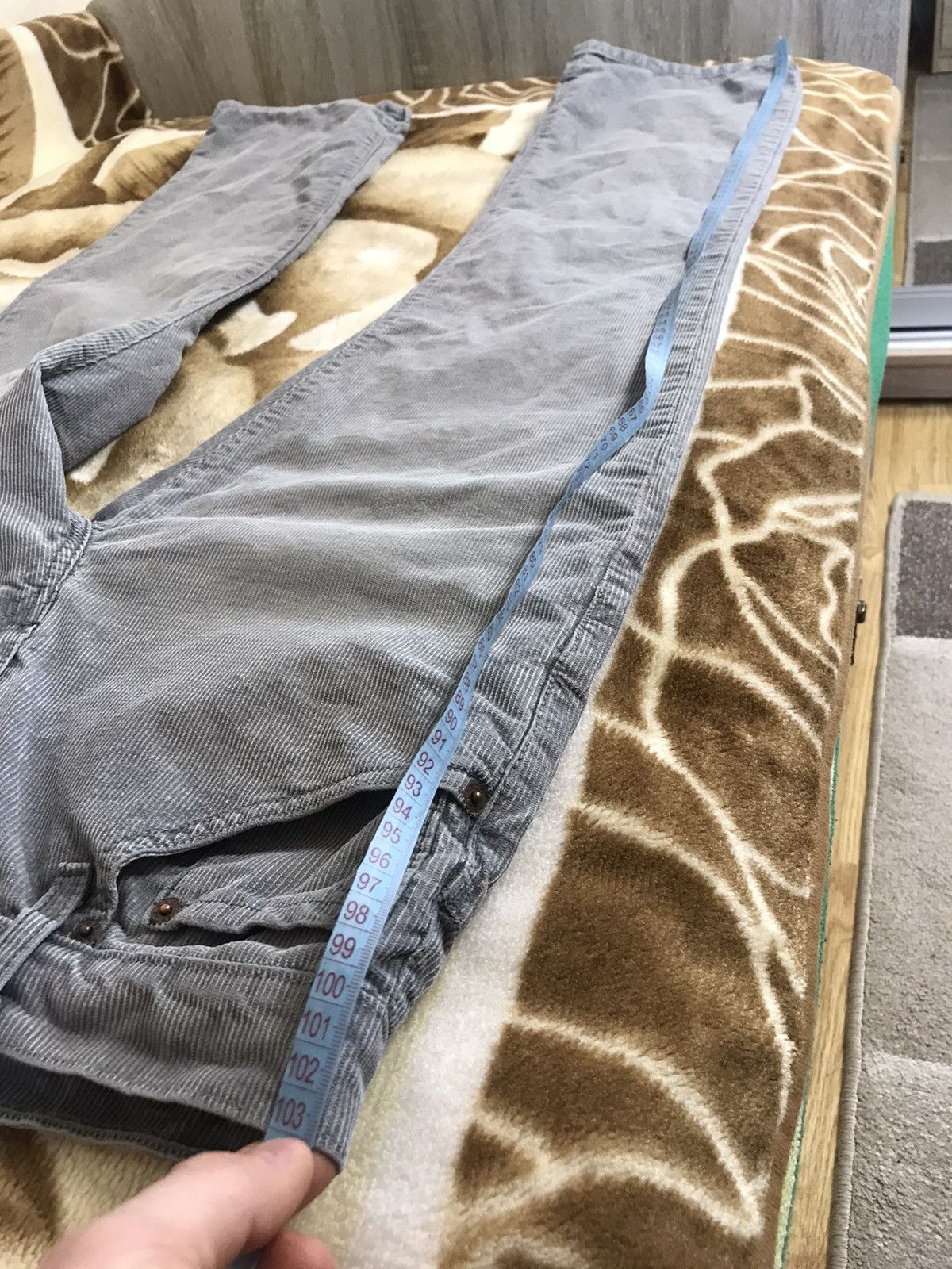 Levi's × Vintage 🔥 Y2K Vintage Levi’s 507 Grey Bootcut Corduroy Pants 32x32 Size US 32 / EU 48 - 11 Thumbnail