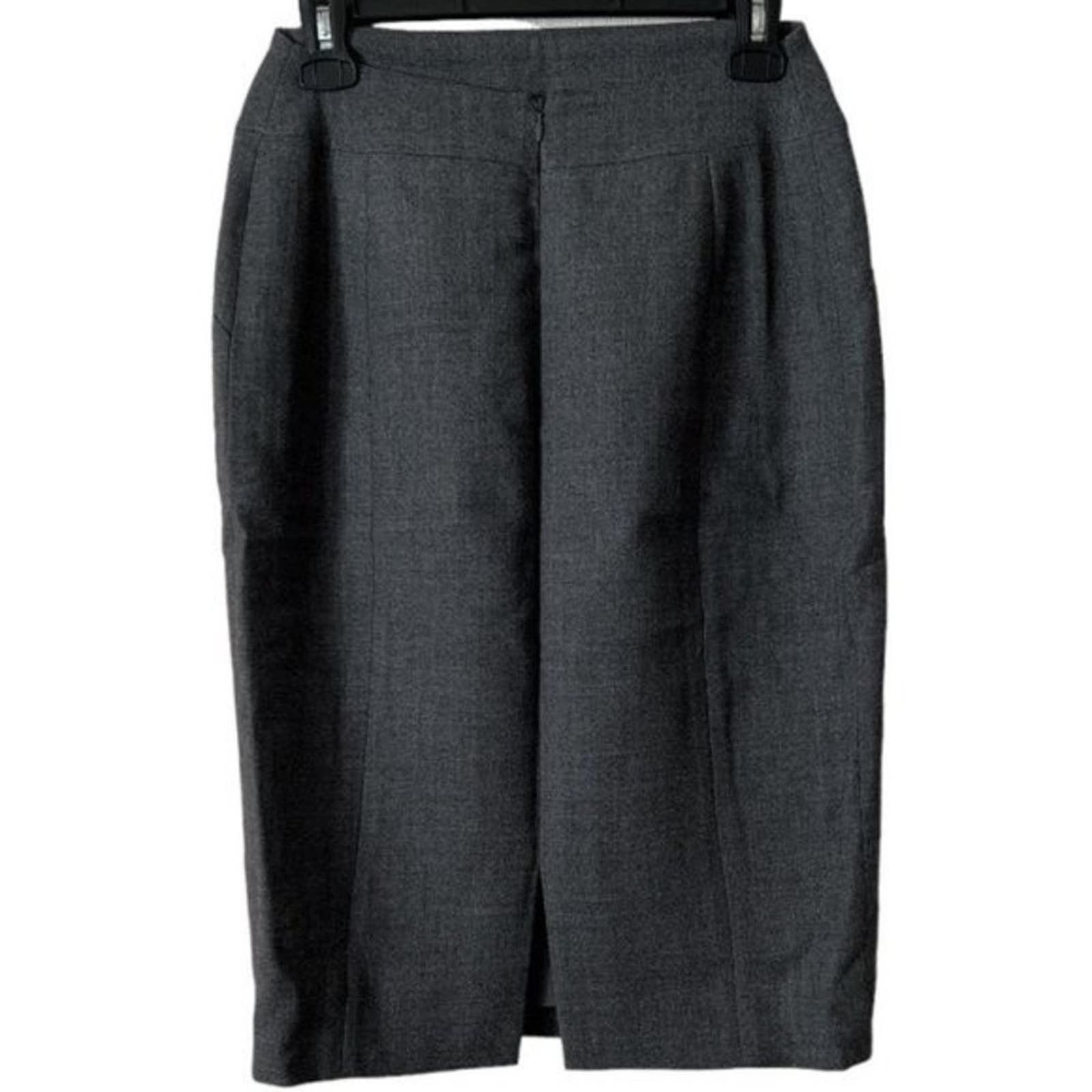 Chanel CHANEL Grey Vintage Knee-Length Skirt, M/US8/FR40 Size 30" / US 8 / IT 44 - 3 Thumbnail