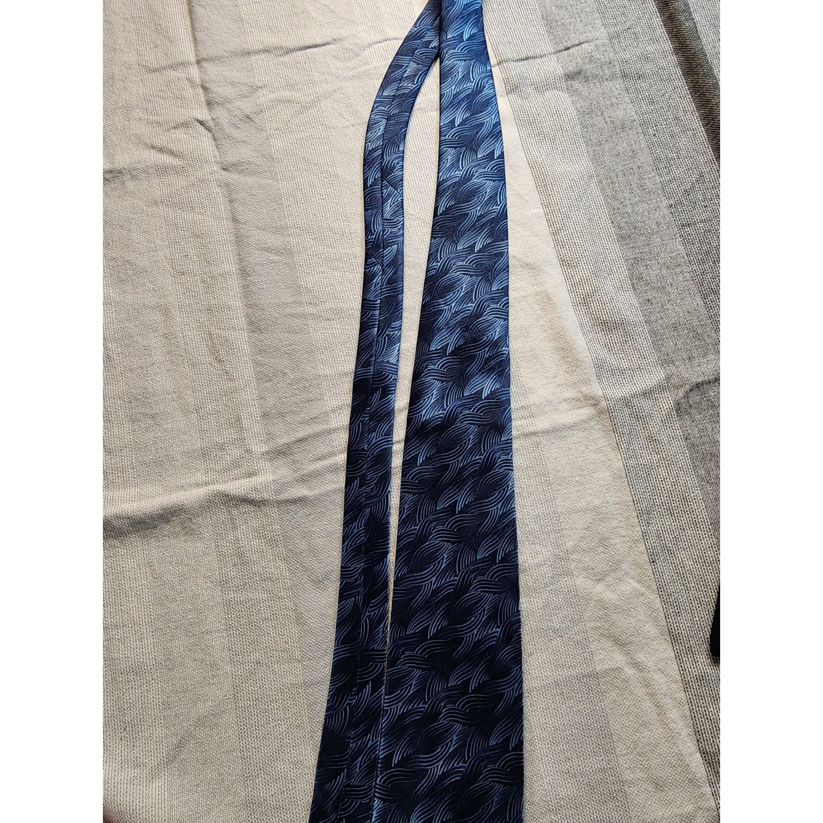 Lanvin beautiful Lanvin Paris tie Size ONE SIZE - 2 Thumbnail