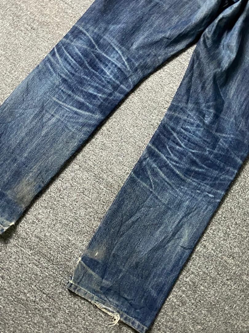 Uniqlo UNIQLO Distressed Denim Jeans (143) Size US 30 / EU 46 - 2 Thumbnail