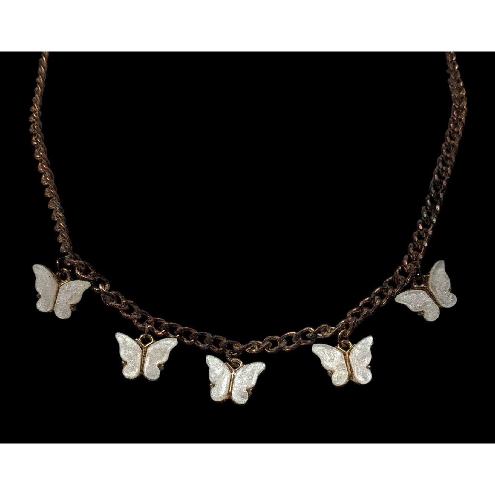 Other Fairycore Butterfly White And Antiqued Gold Tone Charm Neckl Size ONE SIZE - 2 Thumbnail