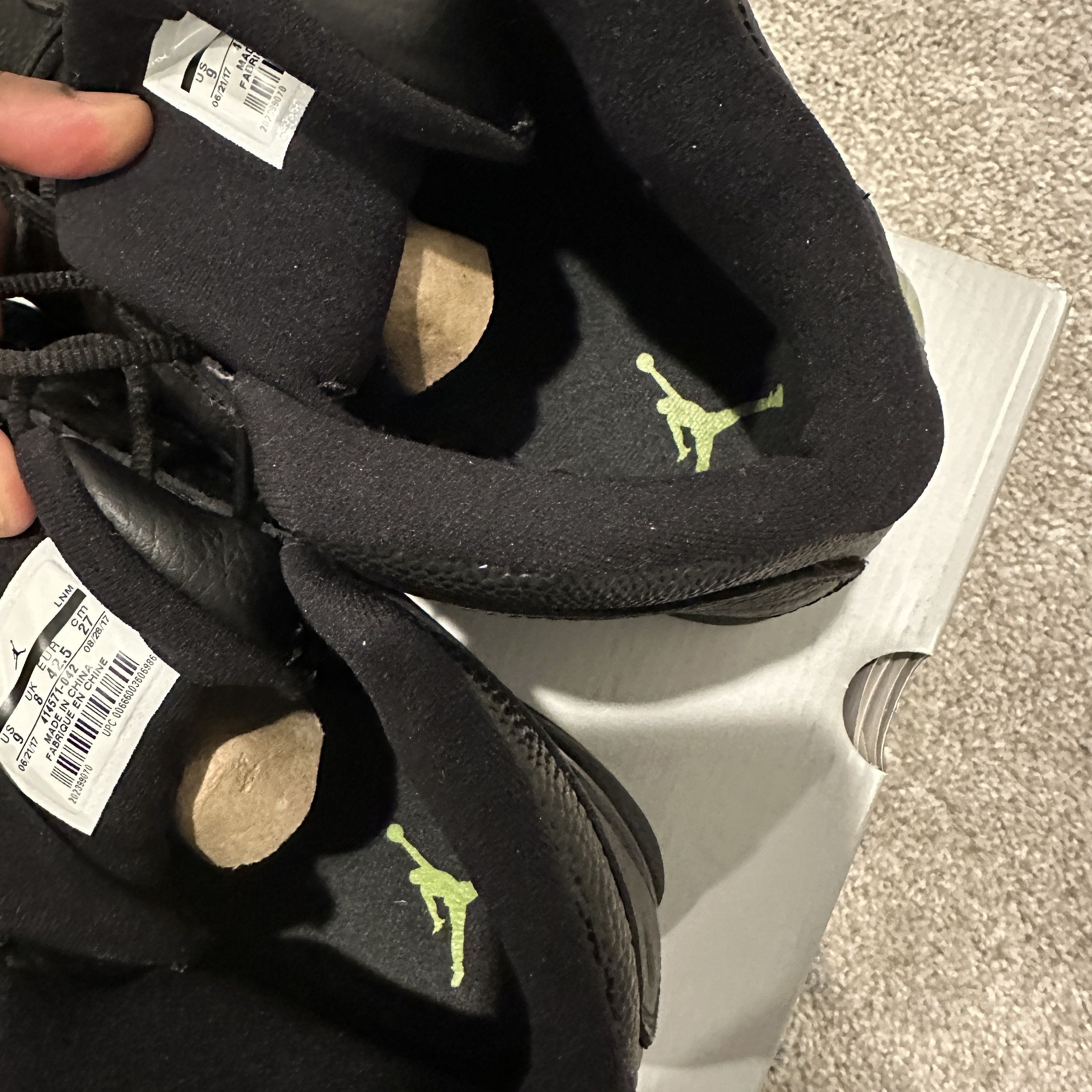 Jordan Brand Air Jordan 13 Retro "Altitude" 2017 Size US 9 / EU 42 - 7 Thumbnail