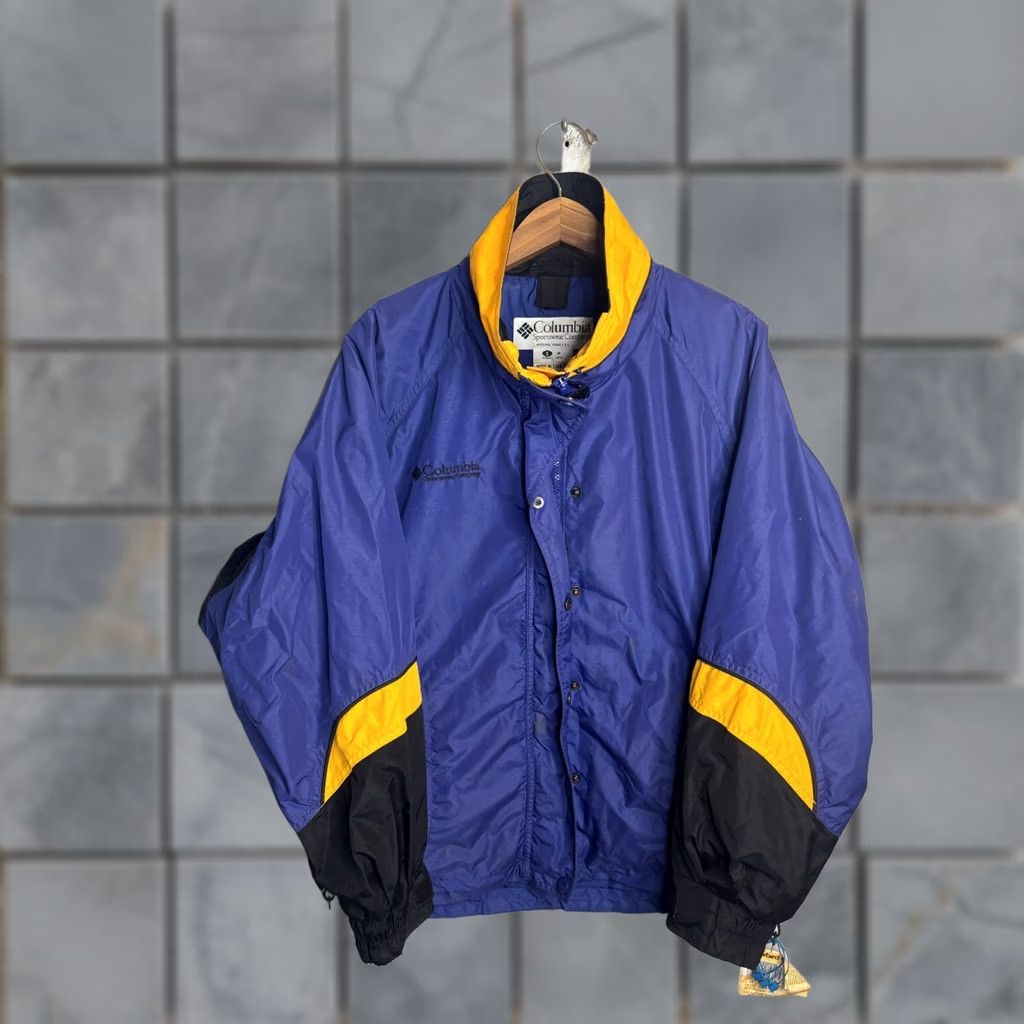 Vintage Columbia Womens Jacket M Purple Winter Ski Vintage 90s Bugaboo 4511 Geometric Full Zip Pockets Modern 90s Theme Mens Womens Girls Boys Size M / US 6-8 / IT 42-44 - 1 Thumbnail