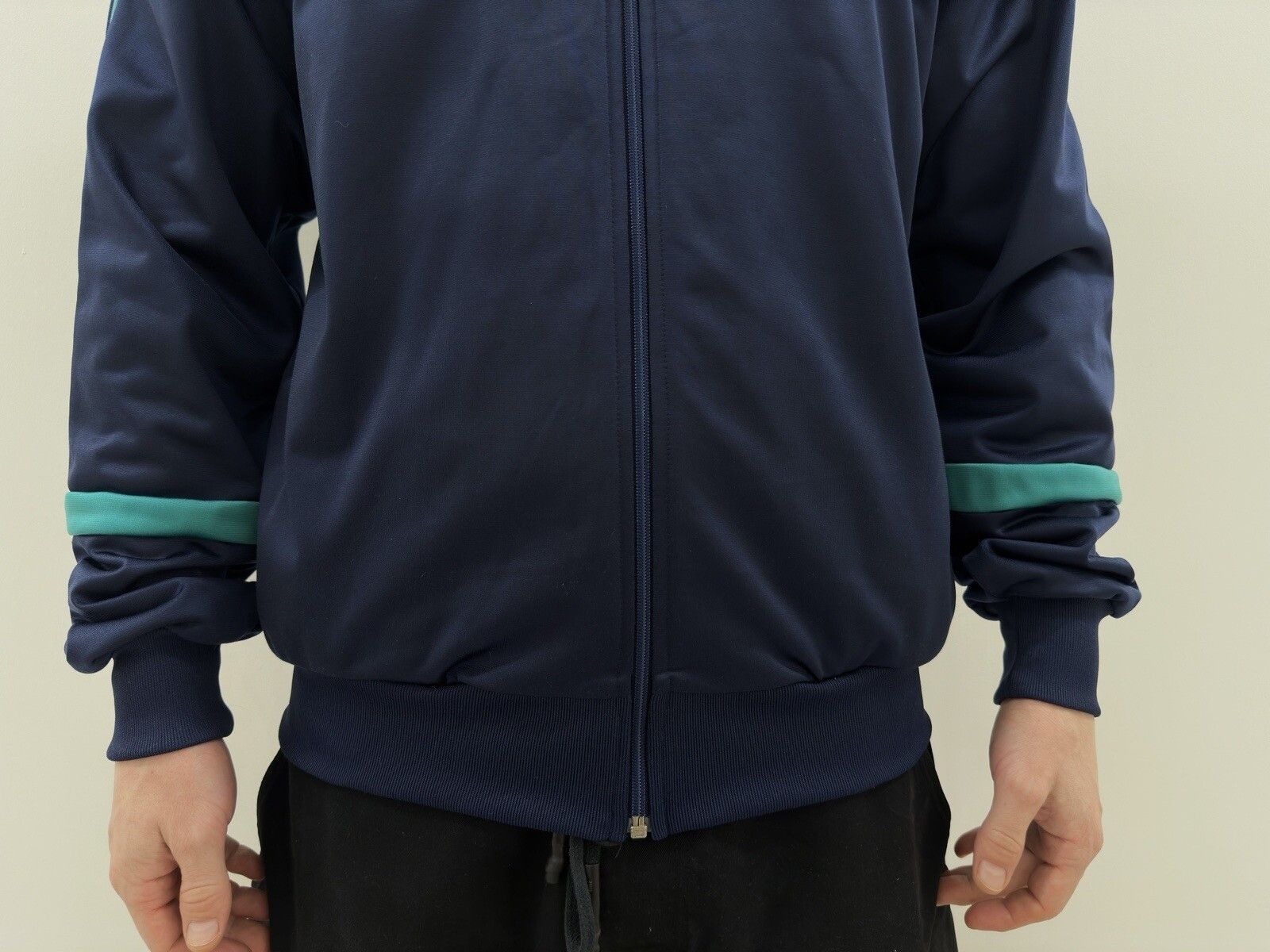 Adidas VINTAGE 1990s ADIDAS TRACK JACKET BLOKE MENS Size US M / EU 48-50 / 2 - 7 Thumbnail