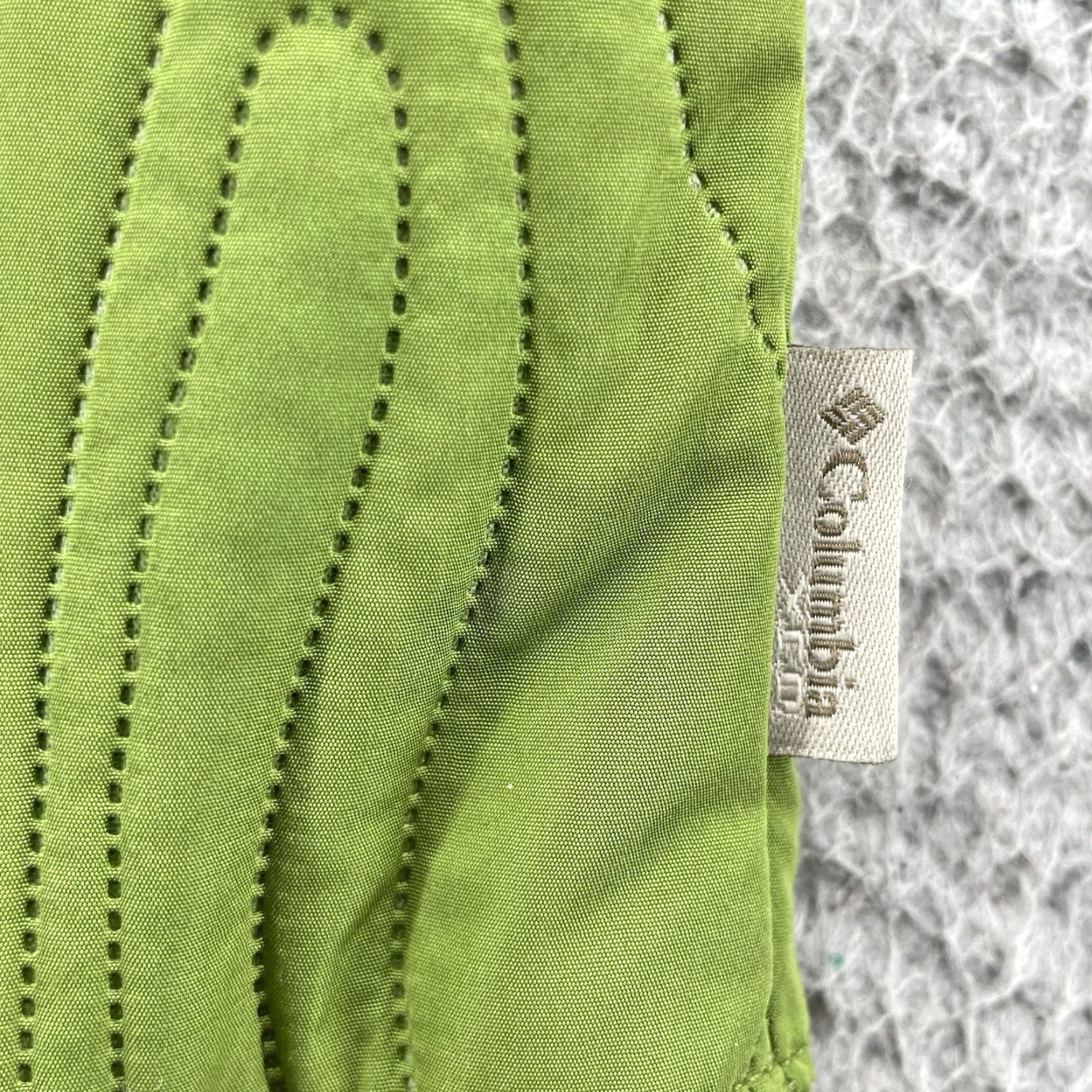 Vintage Columbia Reversible Vest Womens Small Green Quilted Turtle Neck Coastal Boho Jacket Vest Size S / US 4 / IT 40 - 6 Thumbnail