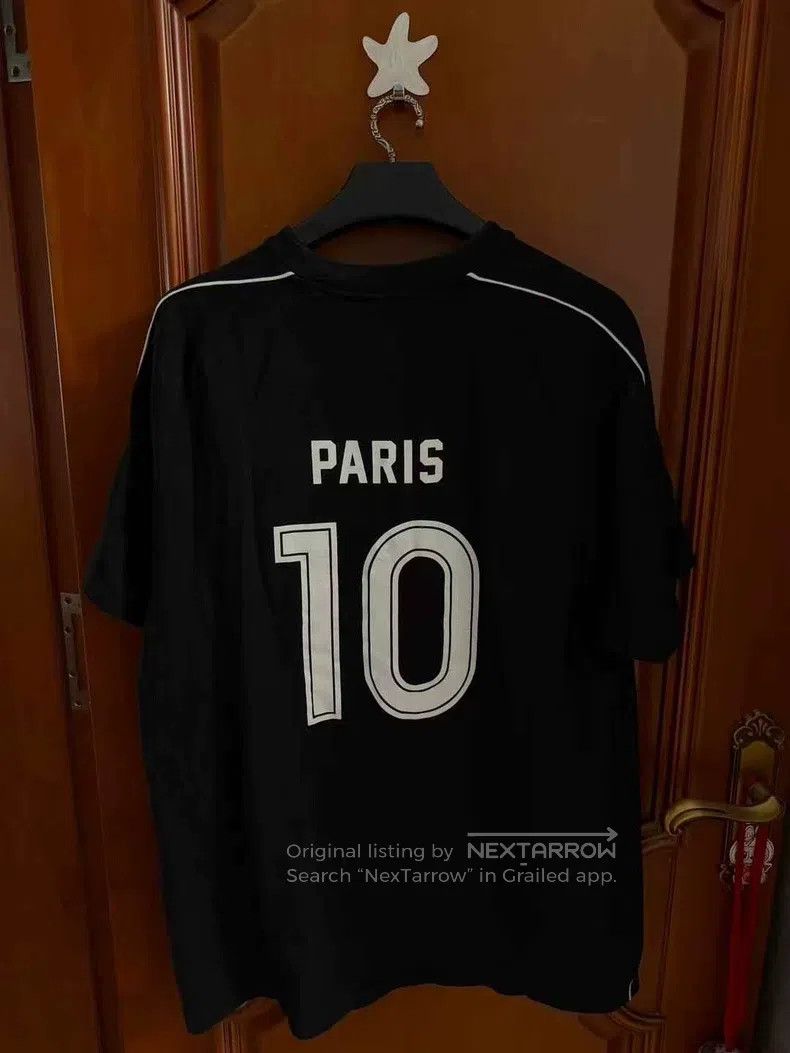 Balenciaga Balenciaga Manchester United Short Sleeve Size US M / EU 48-50 / 2 - 2 Thumbnail