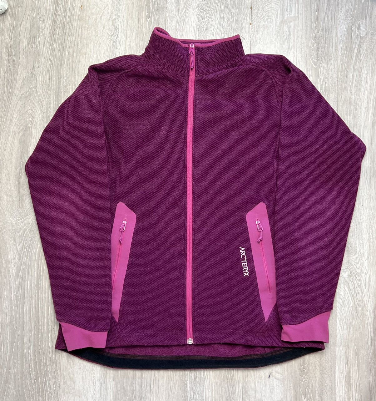 Arc'teryx Vintage Arc’teryx Women's Fleece Zip Size L / US 10 / IT 46 - 1 Thumbnail