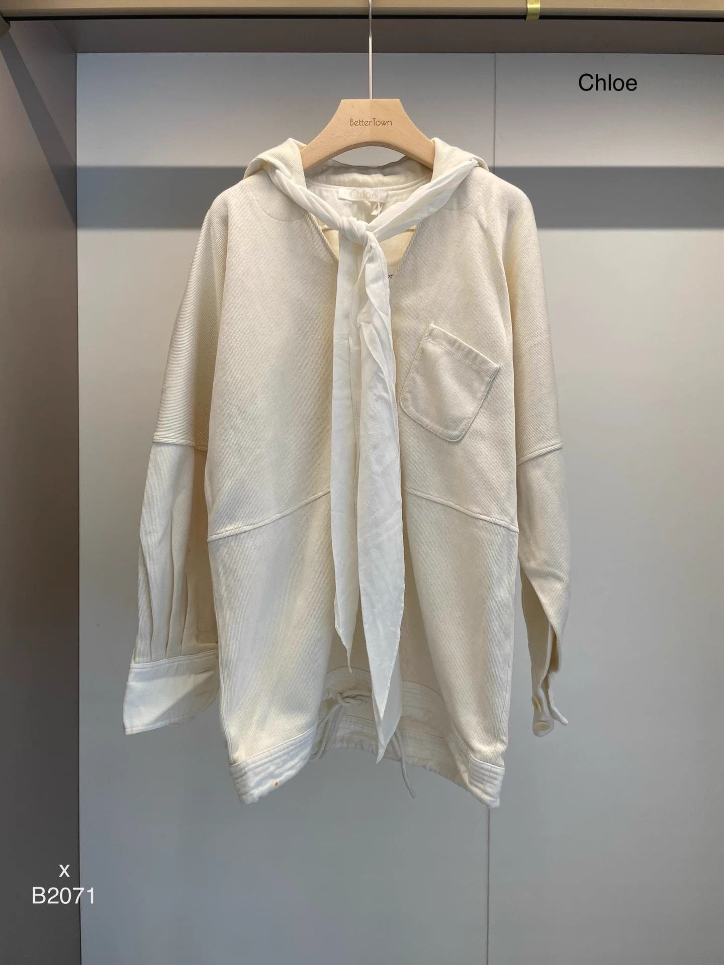 Other Authentic Chloe white cotton navy collar sweatshirt size 34 Size XS / US 0-2 / IT 36-38 - 1 Thumbnail
