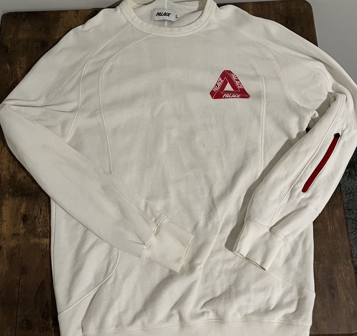 Palace Palace P-Tech Crew (White / Red) Size US M / EU 48-50 / 2 - 1 Thumbnail