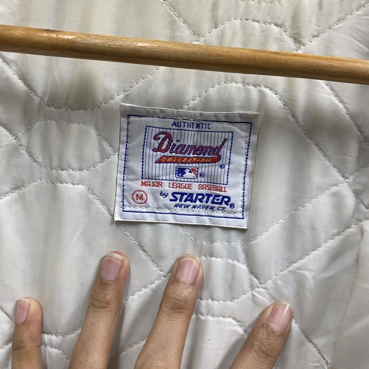 Starter vintage 80s Starter Chicago White Sox satin varsity jacket Size US M / EU 48-50 / 2 - 12 Thumbnail