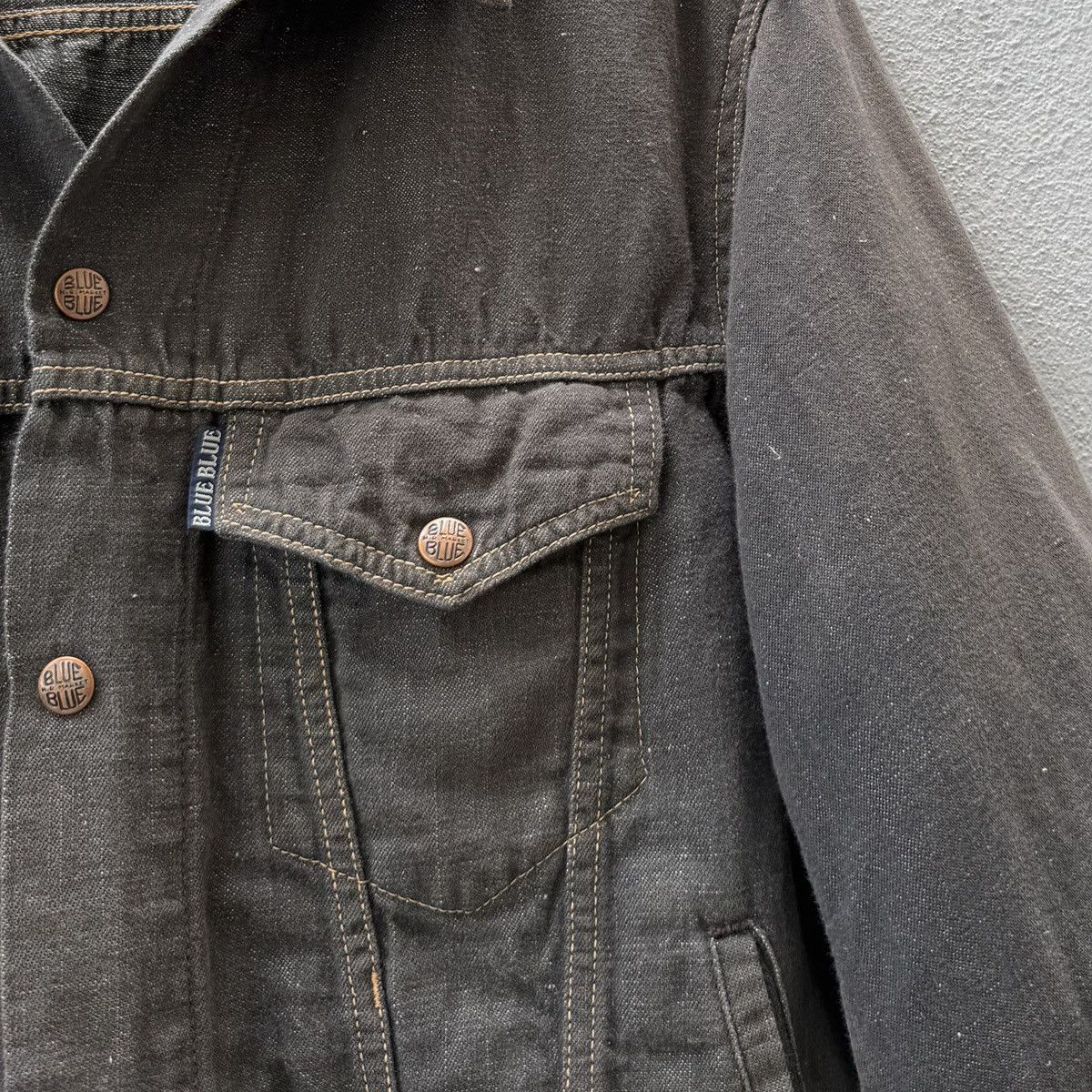 Blue Blue Japan Vintage Blue Blue Japan Denim Trucker Jacket Size US L / EU 52-54 / 3 - 8 Thumbnail
