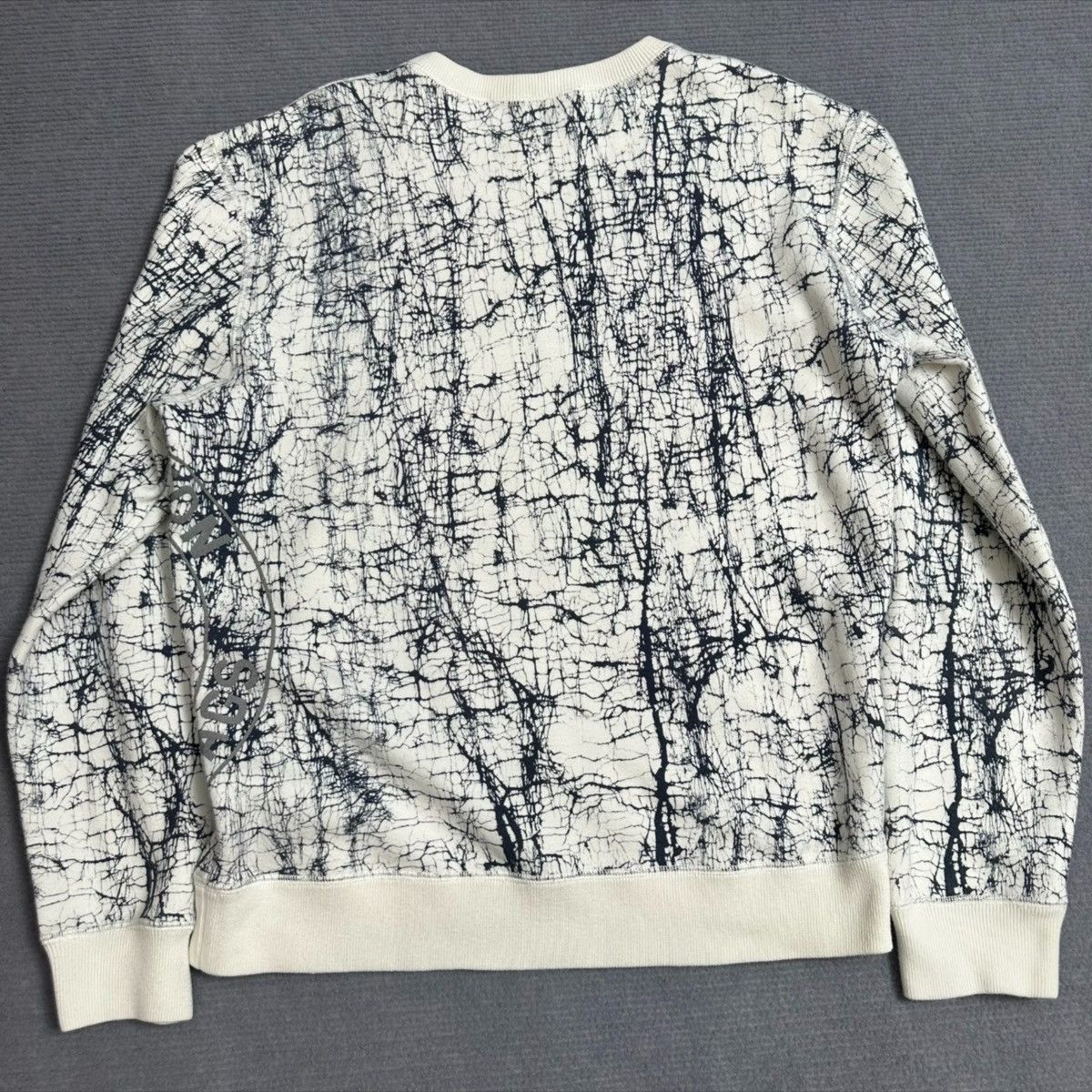 Louis Vuitton Louis Vuitton Printed Sweatshirt Size US M / EU 48-50 / 2 - 2 Thumbnail