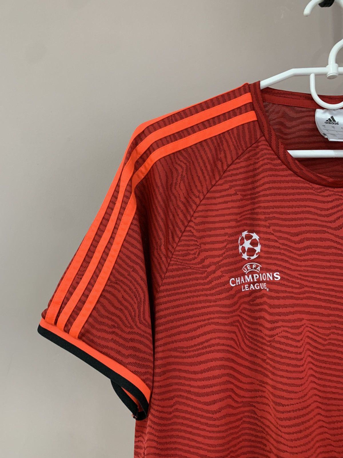 Adidas Manchester United Champions League training jersey soccer Size US L / EU 52-54 / 3 - 3 Thumbnail