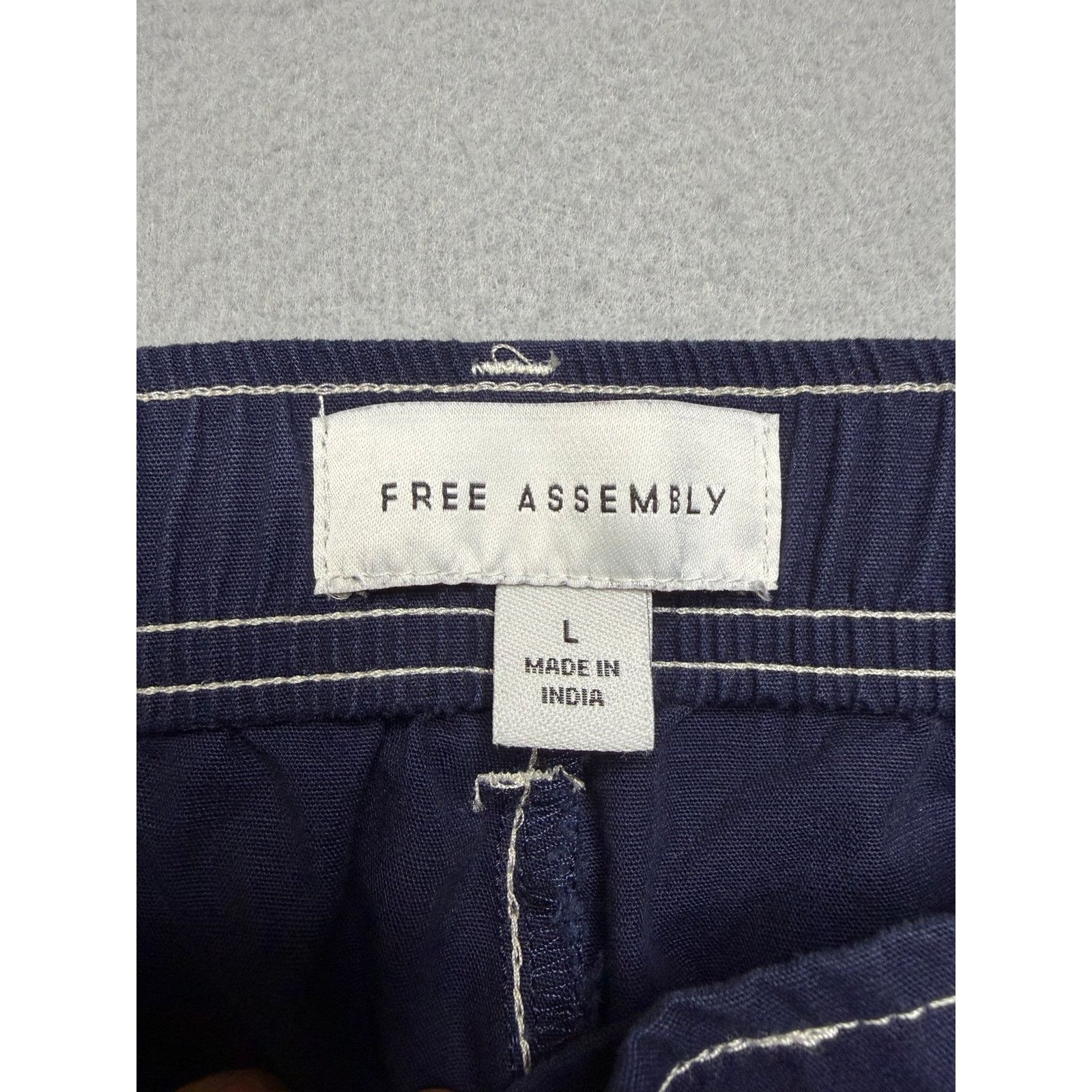 Other Free Assembly Women’s Navy Wide Leg Cargo Pants Contrast L Size 26" / US 2 / IT 38 - 3 Thumbnail