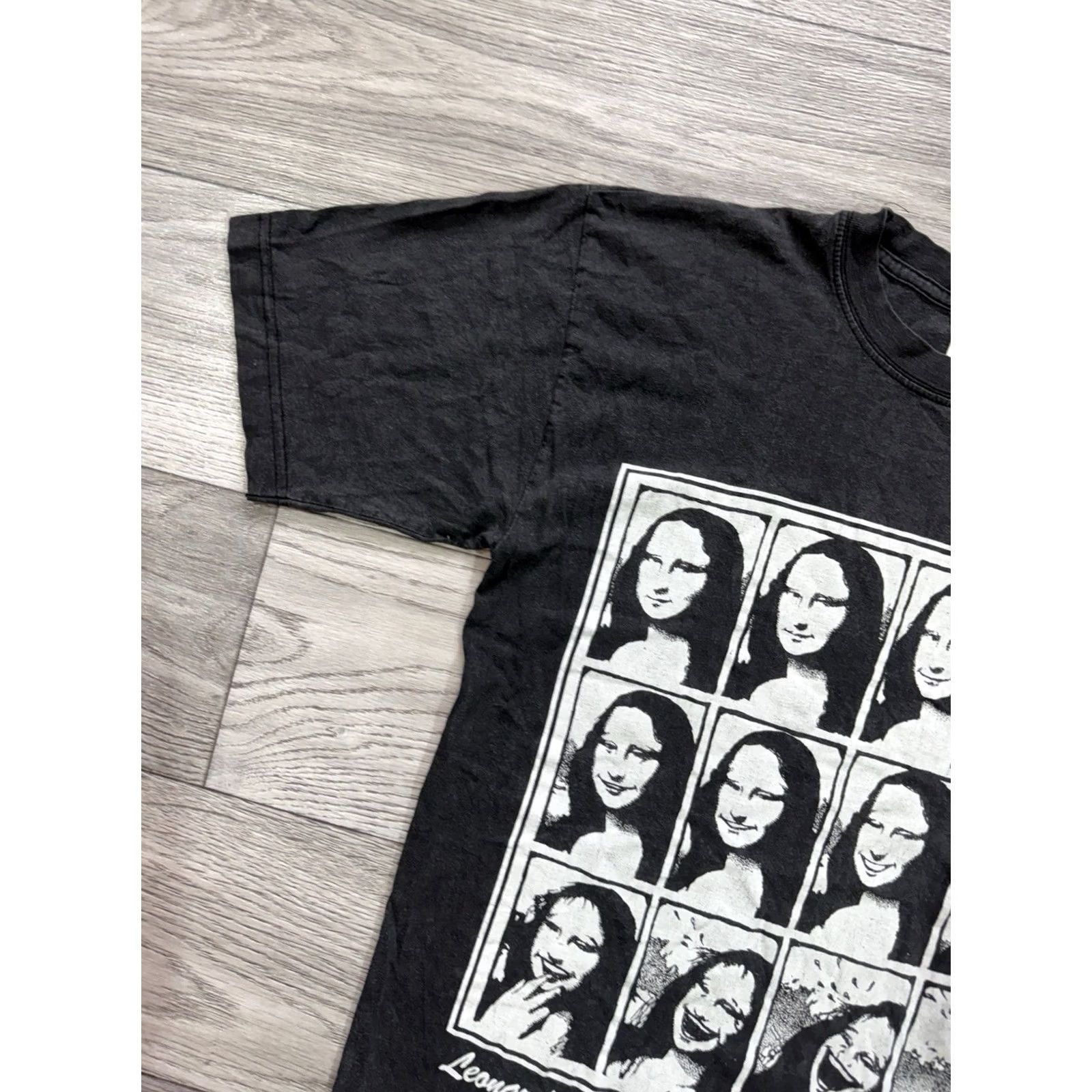 Vintage Mona Lisa Laughing Funny 12 Faces Leonardo Da Vinci Black T-Shirt Size M Size US M / EU 48-50 / 2 - 6 Thumbnail