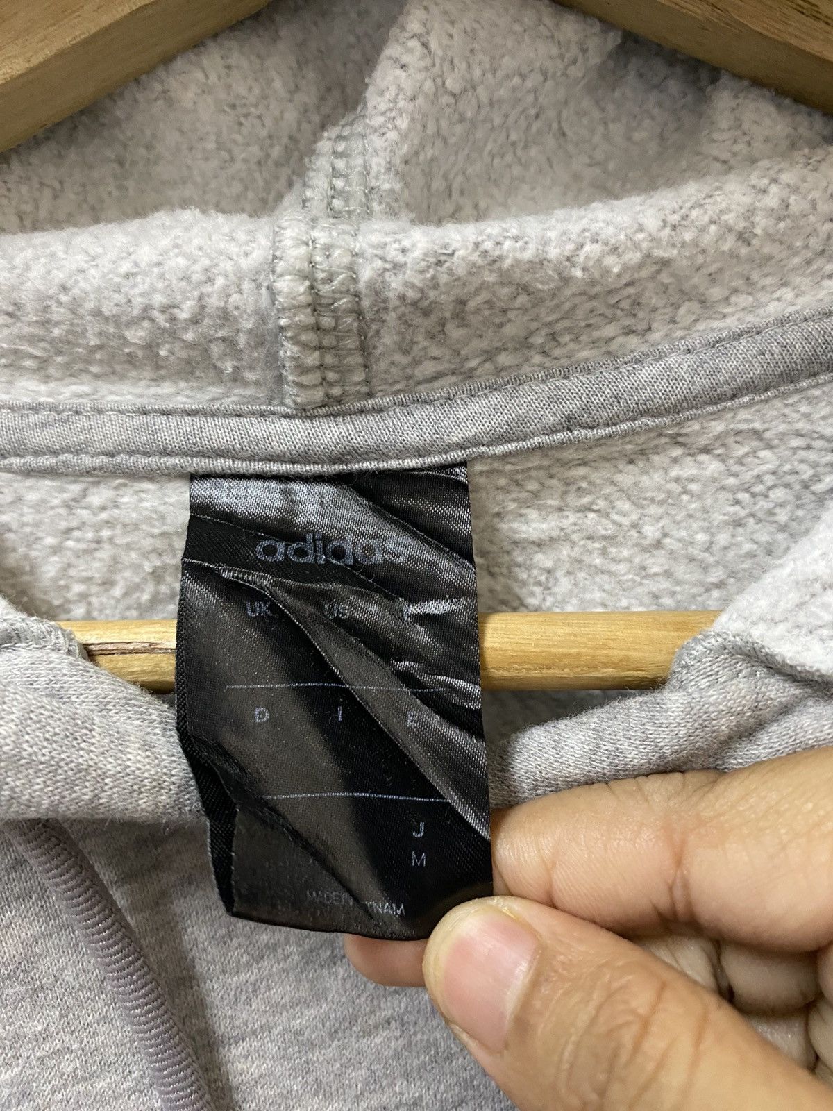 Adidas Adidas Hoodie Small Logo Size US M / EU 48-50 / 2 - 5 Thumbnail