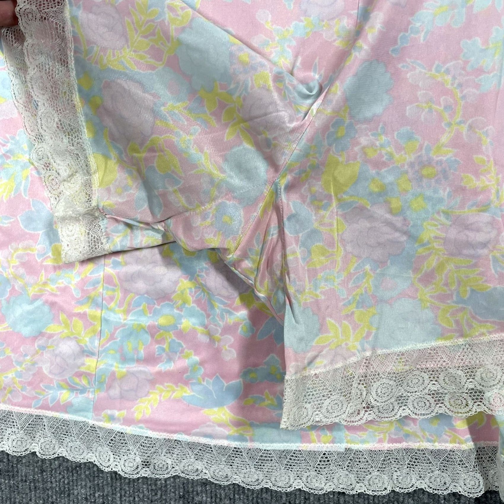 Vintage VINTAGE 60s 70s Chemise & Bloomer Set Pink Floral Lingerie American Maid Lace Shirt Bloomers Womens Size ONE SIZE - 3 Thumbnail