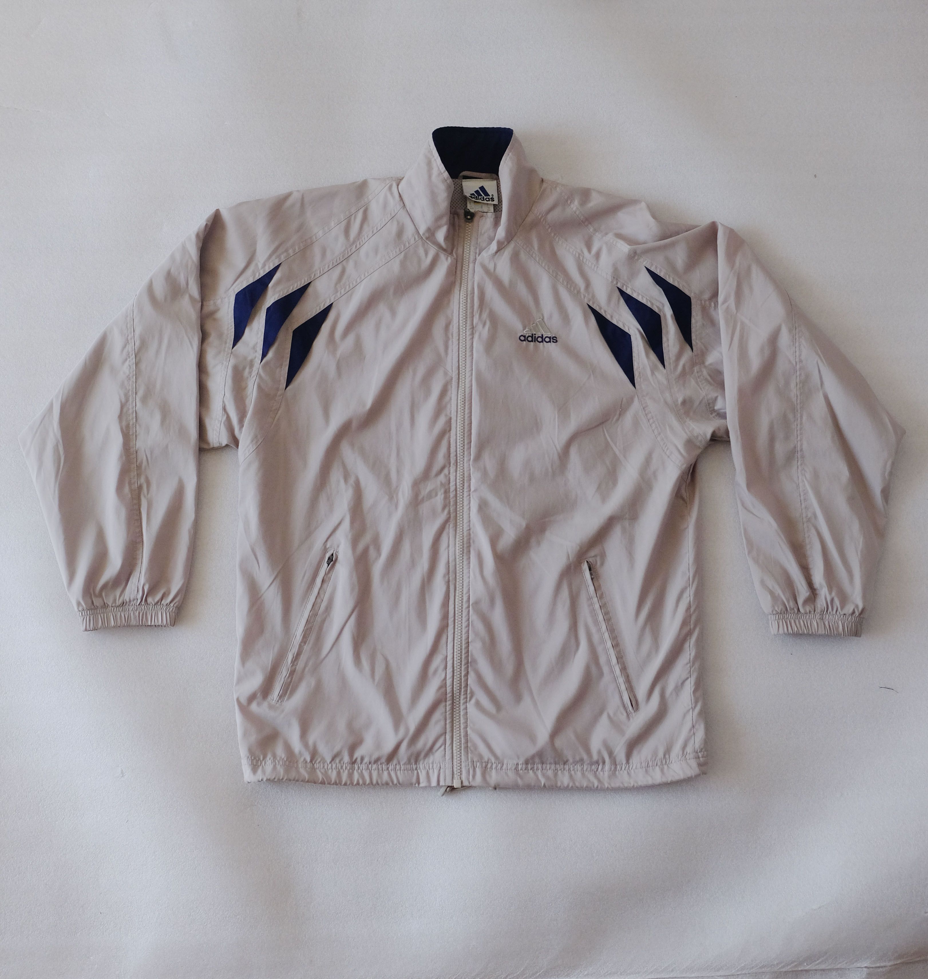 Adidas Adidas 90s Light Windbreaker Jacket Retro Sport Style Size US M / EU 48-50 / 2 - 1 Thumbnail