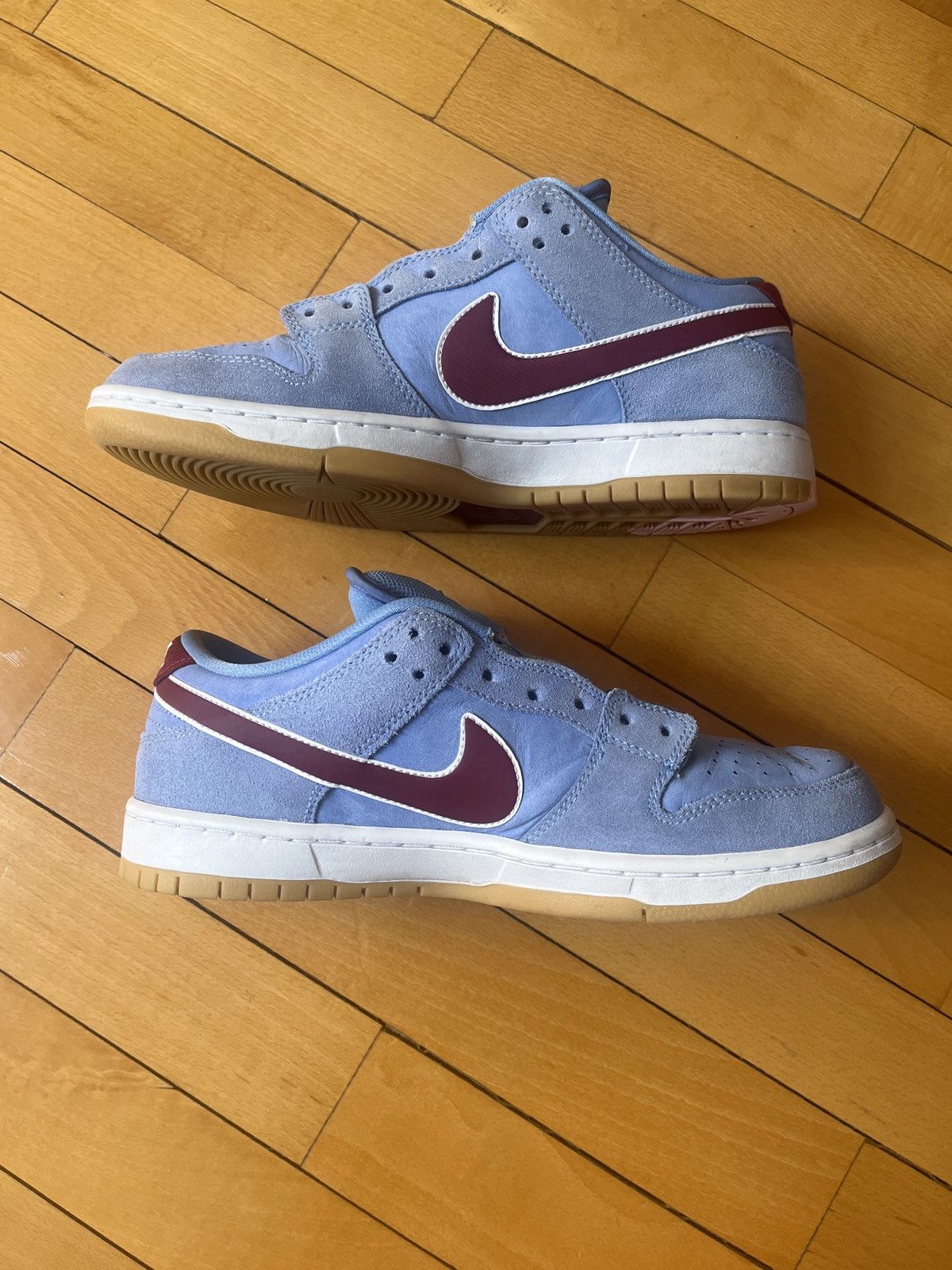 Nike SB Nike sb Philadelphia Phillies Size US 9 / EU 42 - 2 Thumbnail