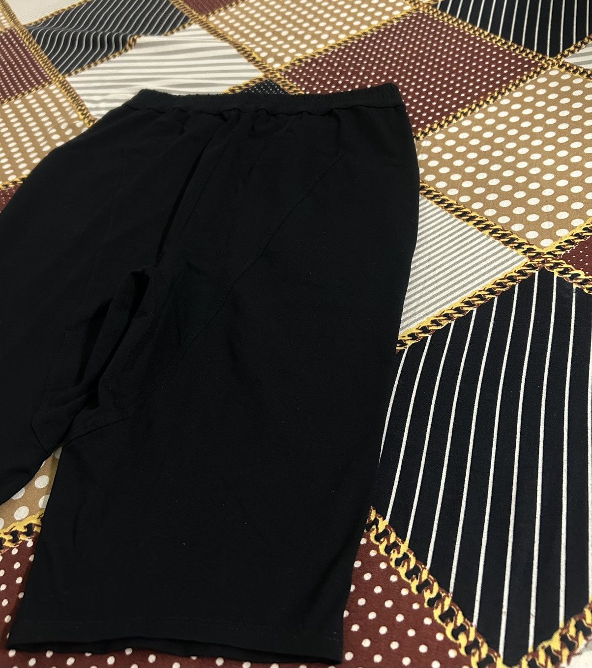 Helmut Lang HELMUT LANG BLACK SWEATSHORT Size 28" / US 6 / IT 42 - 14 Thumbnail