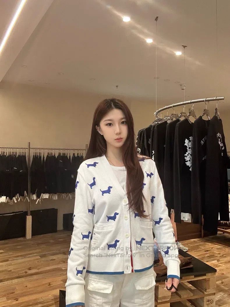 Thom Browne Thom Browne White Joint Full Print Blue Embroidered Dog Wa Size US XS / EU 42 / 0 - 8 Thumbnail
