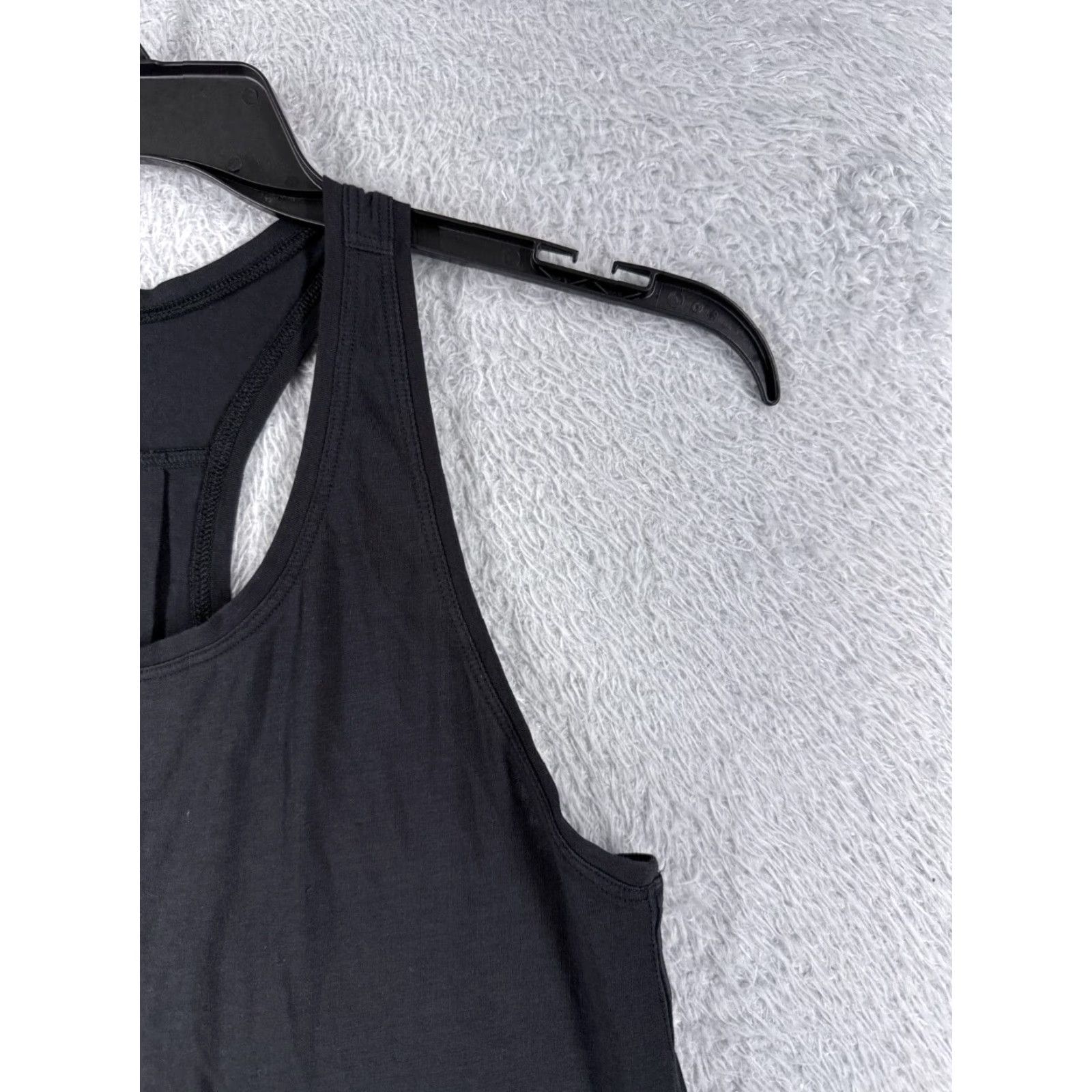 Lululemon Lululemon Shirt Women 4 Black Essential Tank Yoga Luon Fabric Racerback W1AZOS Size S / US 4 / IT 40 - 2 Thumbnail