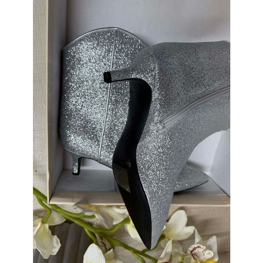 On On 34th Aatirap Tulip Silver Glittered Boots Size 8 Size US 8 / IT 38 - 9 Thumbnail