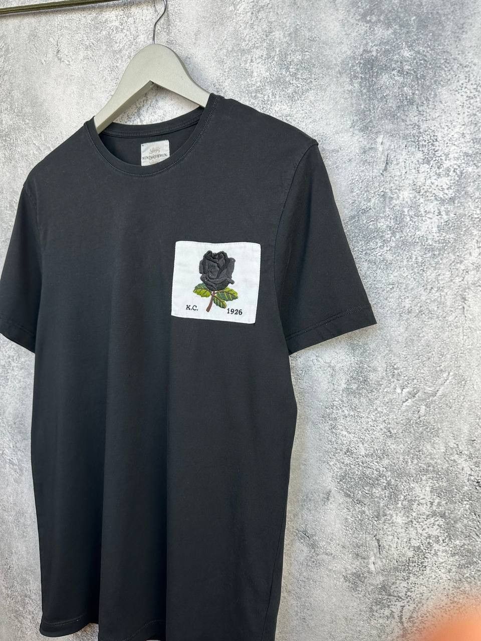 Kent & Curwen Kent & Curwen Black Rose Patch T-Shirt KC 1926 Size US S / EU 44-46 / 1 - 5 Thumbnail