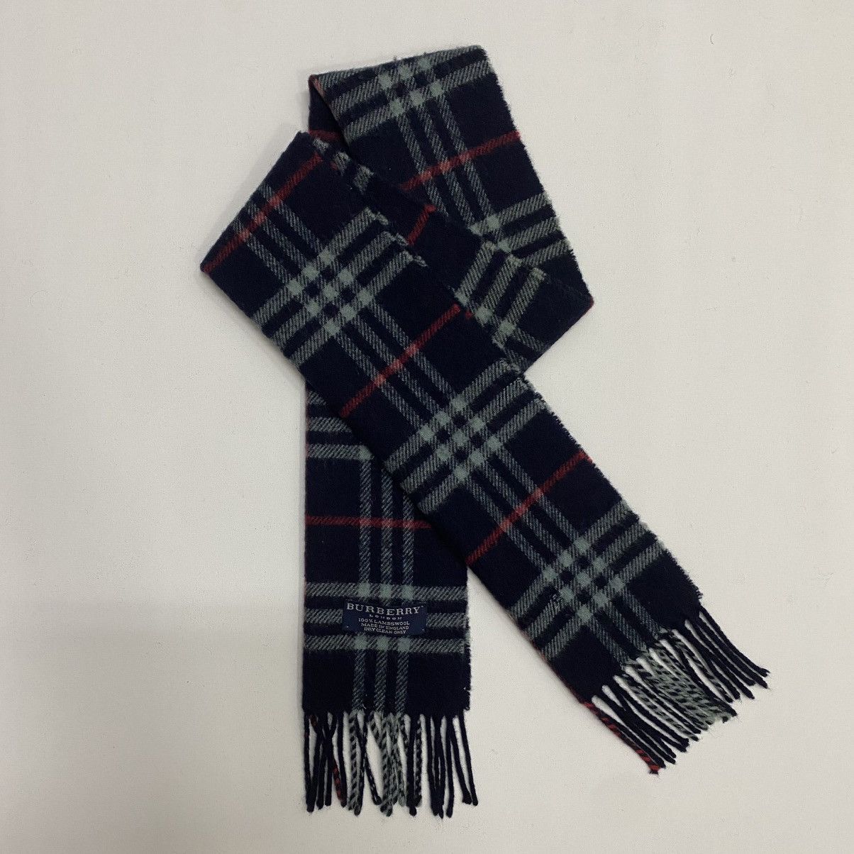 Burberry BURBERRYS SCARF MUFFLER BUR023 Size ONE SIZE - 2 Thumbnail