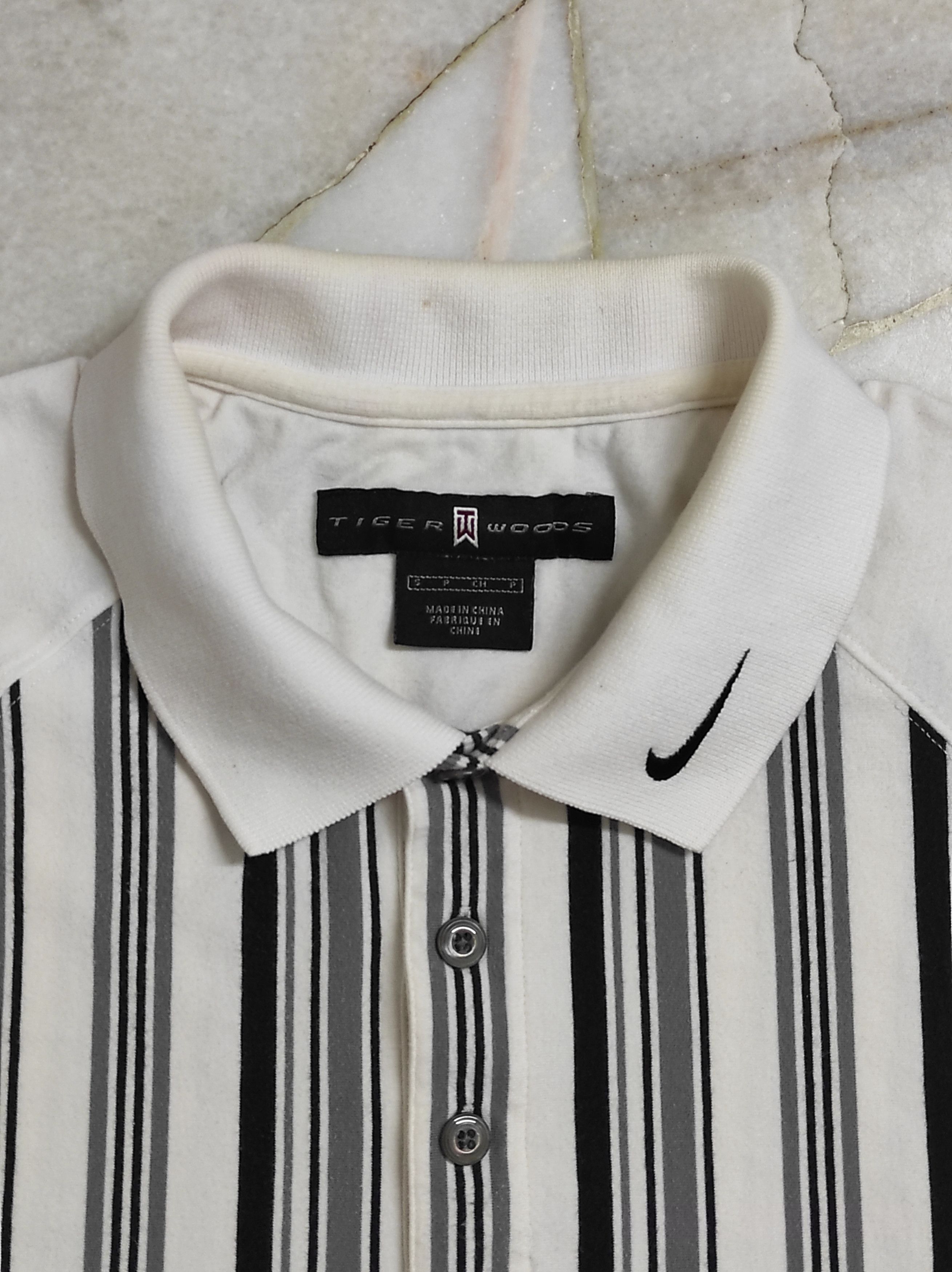 Nike Vintage Tiger Woods 1st Nike collabs patches and swoosh logo Size US S / EU 44-46 / 1 - 12 Thumbnail