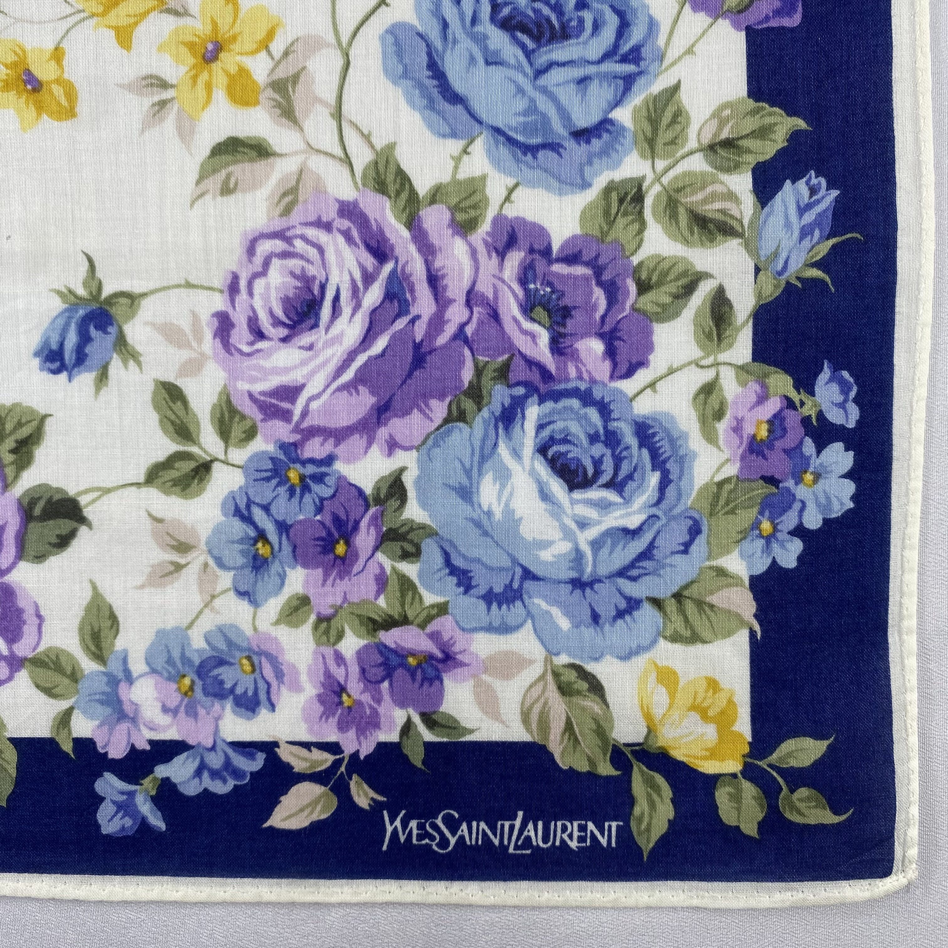 Yves Saint Laurent Yves Saint Laurent Handkerchief / Bandana / Neckerchief C855 Size ONE SIZE - 5 Thumbnail