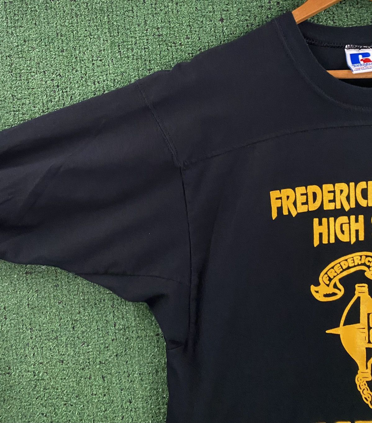 Russell Athletic VTG 90’s Russell Athletic Fredrick Douglas T-Shirt Small Size US S / EU 44-46 / 1 - 3 Thumbnail