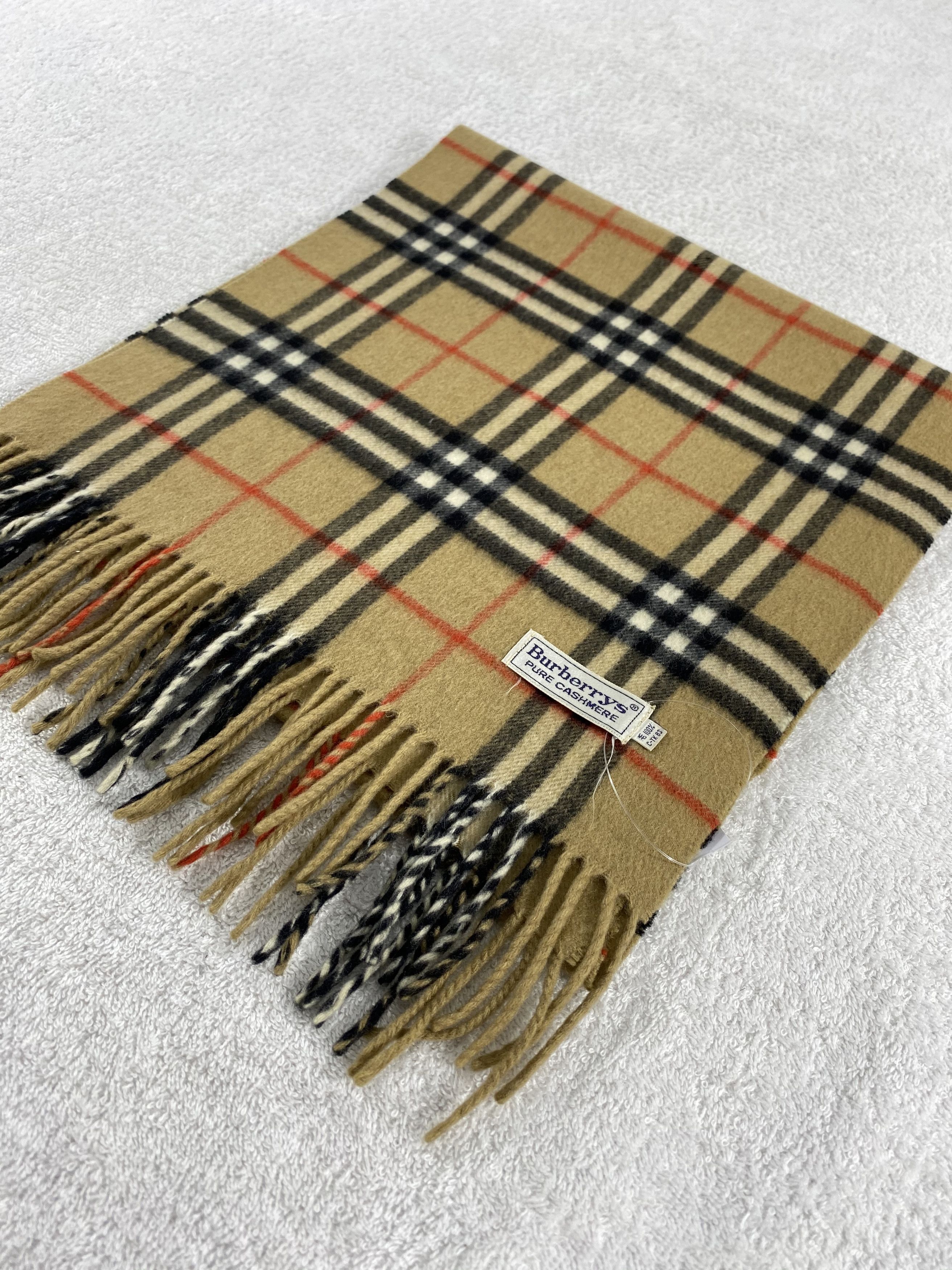 Burberry Vintage Burberry Scarf/Muffler/Neckwear MF645 Size ONE SIZE - 3 Thumbnail