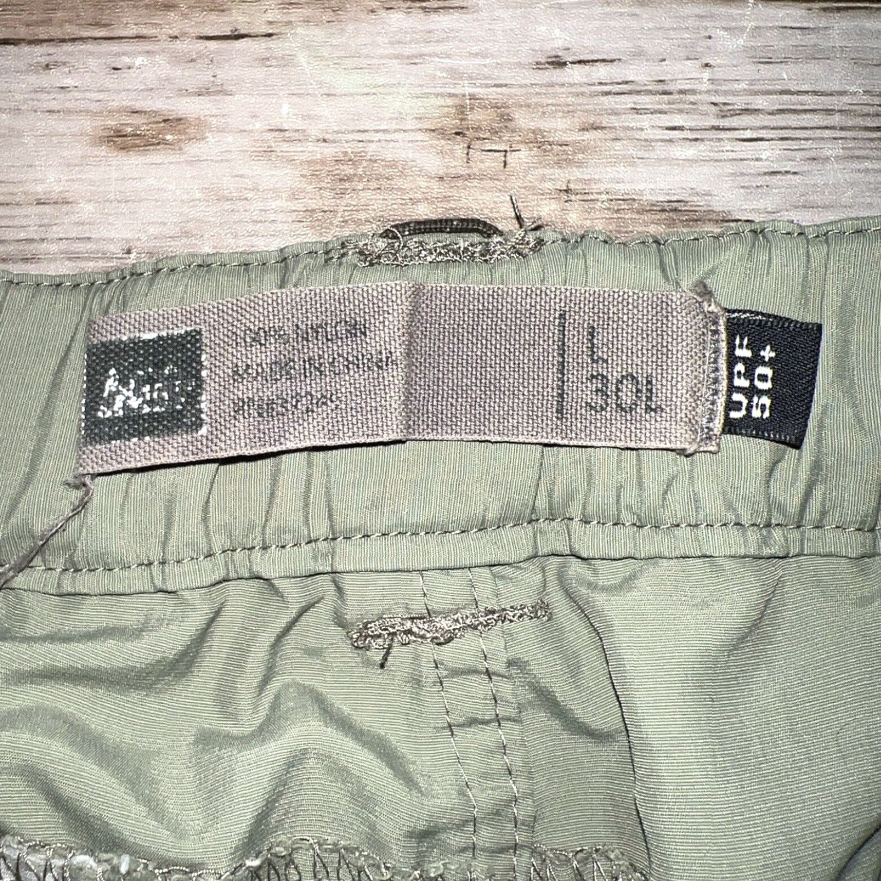 Vintage REI Convertible Green Hiking Pants Mens Size L 30" Inseam Regular Chino Style Size US 33 - 5 Thumbnail