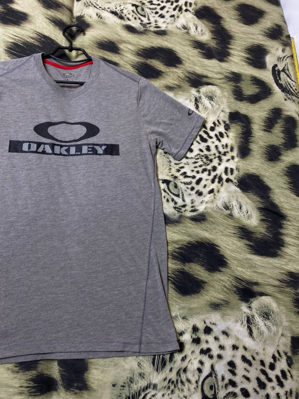 Oakley Oakley Shirt Mens Hydrolix Fit Short Sleeve T-Shirt Logo Size US S / EU 44-46 / 1 - 5 Thumbnail