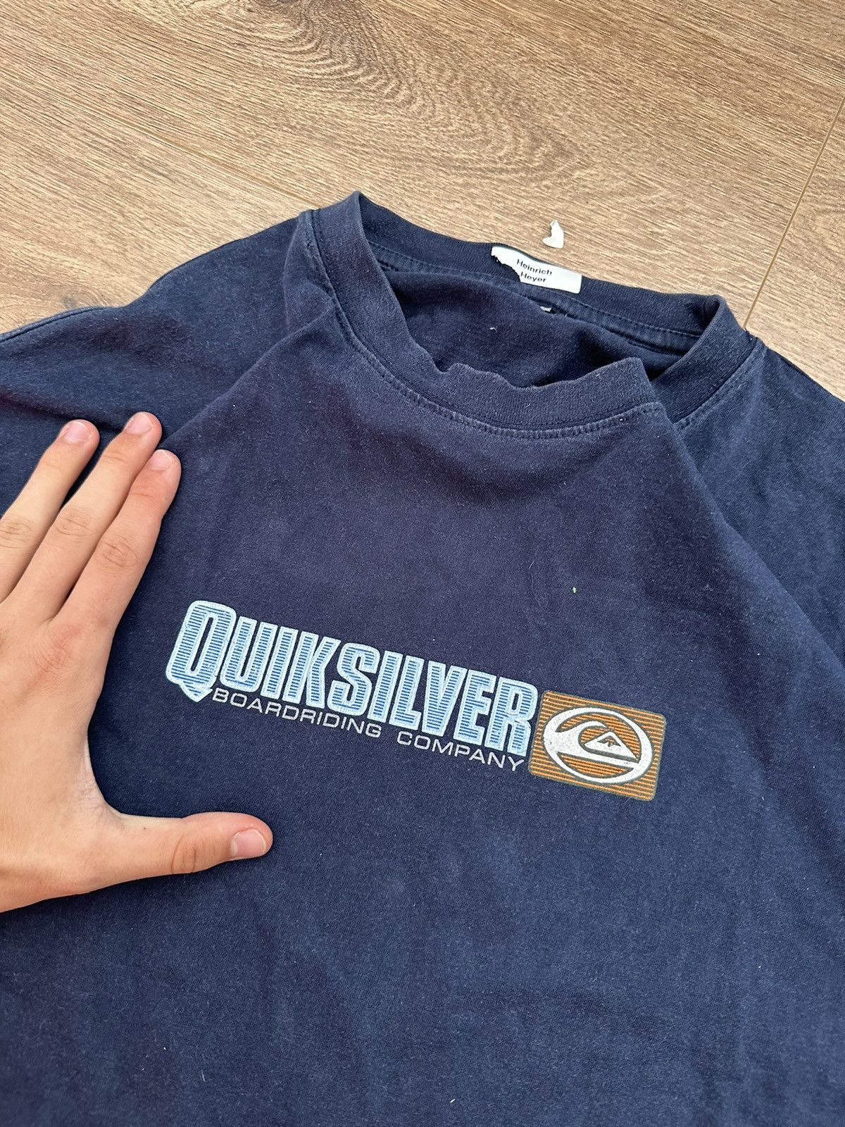 Quiksilver 🔥VINTAGE QUIKSILVER BIG BACK LOGO SURF STYLE T-SHIRT🔥 Size US L / EU 52-54 / 3 - 4 Thumbnail