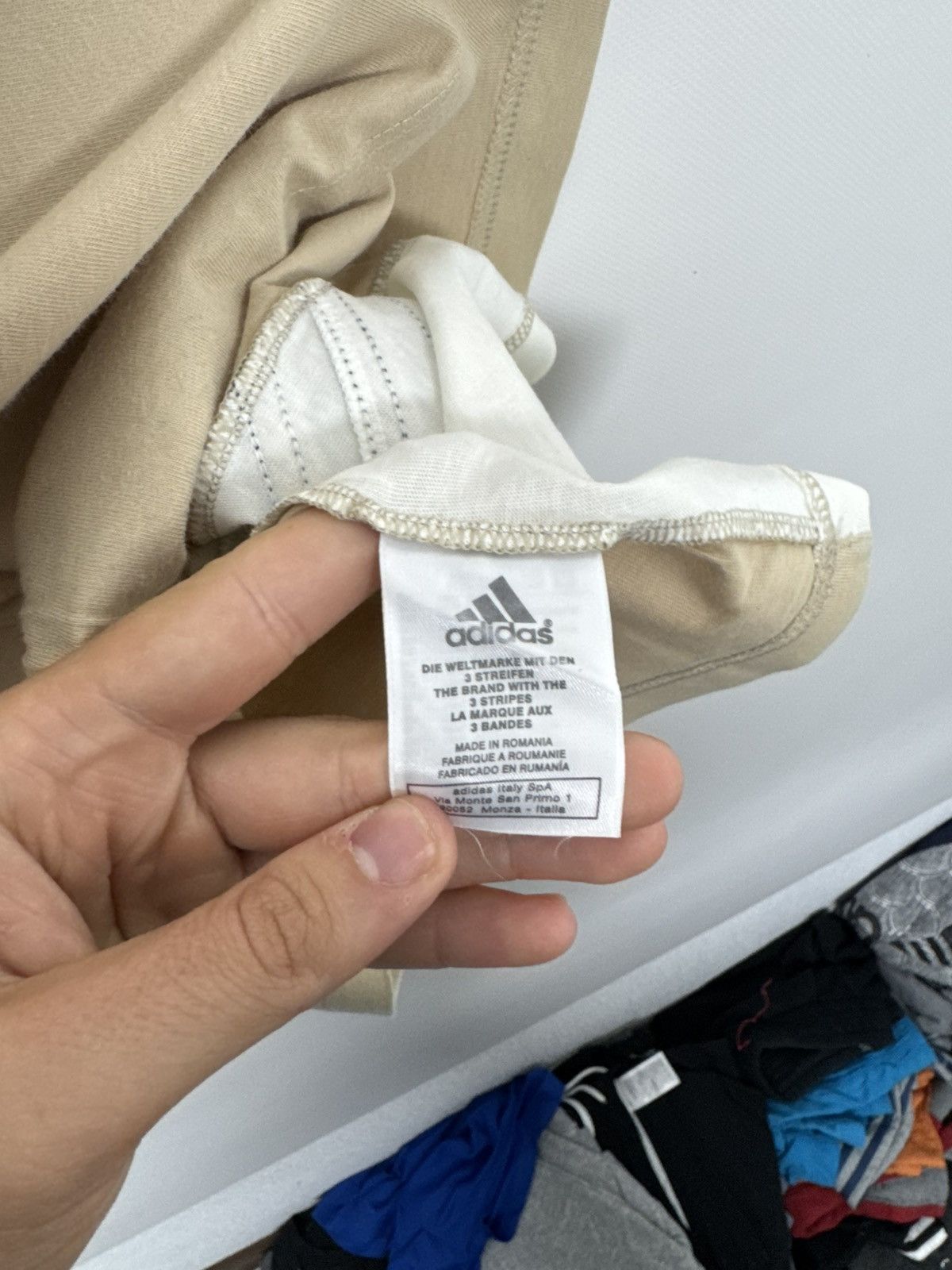 Adidas Vintage Adidas Logo T-Shirt 90’s Size L / US 10 / IT 46 - 9 Thumbnail