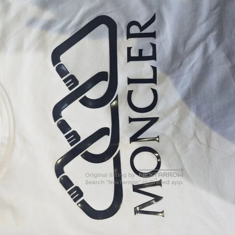 Moncler Moncler Short Sleeve Graphic T. Size US S / EU 44-46 / 1 - 3 Thumbnail