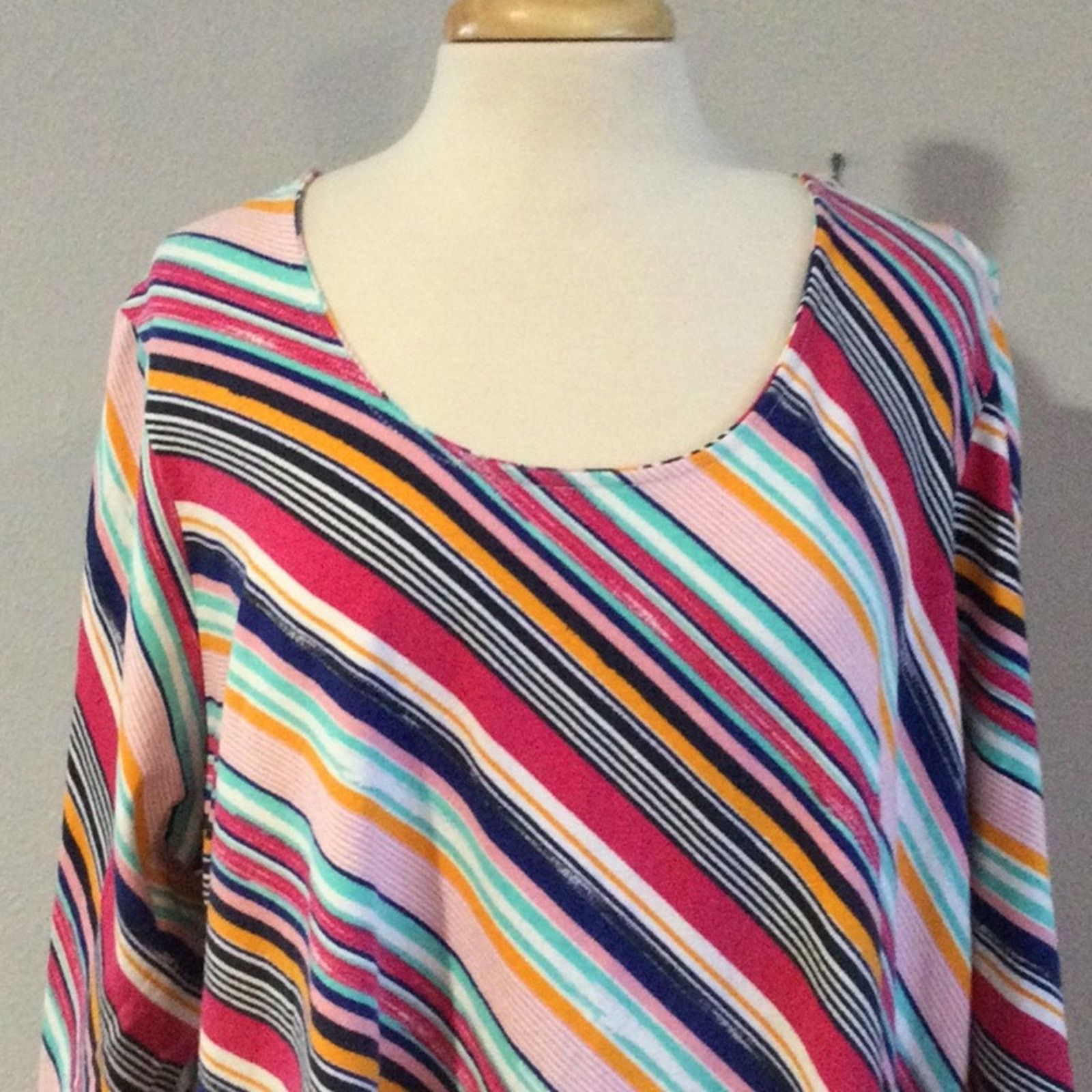 Other Jessica London 3/4 Sleeve Pullover Top Size 26/28 Size 4XL / US 24-26 - 2 Thumbnail