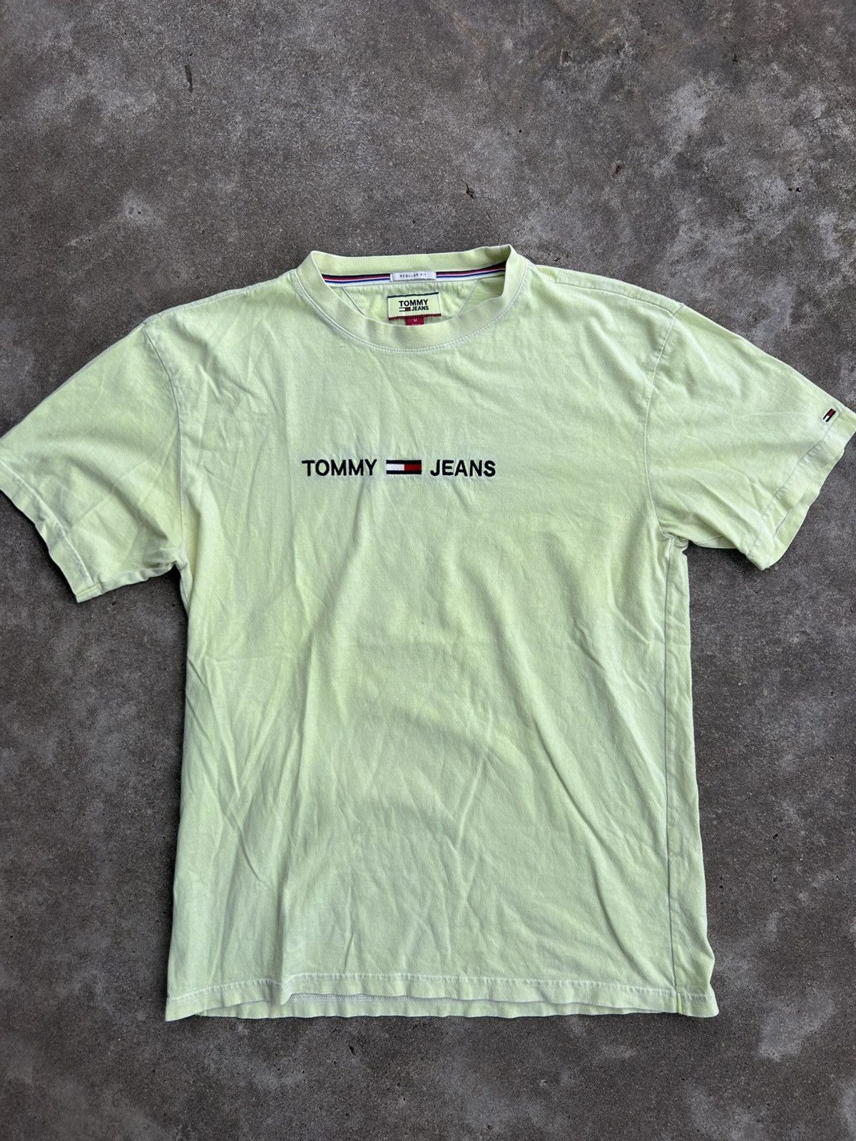 Tommy Jeans Tommy Jeans Vintage Tee Size US M / EU 48-50 / 2 - 1 Thumbnail