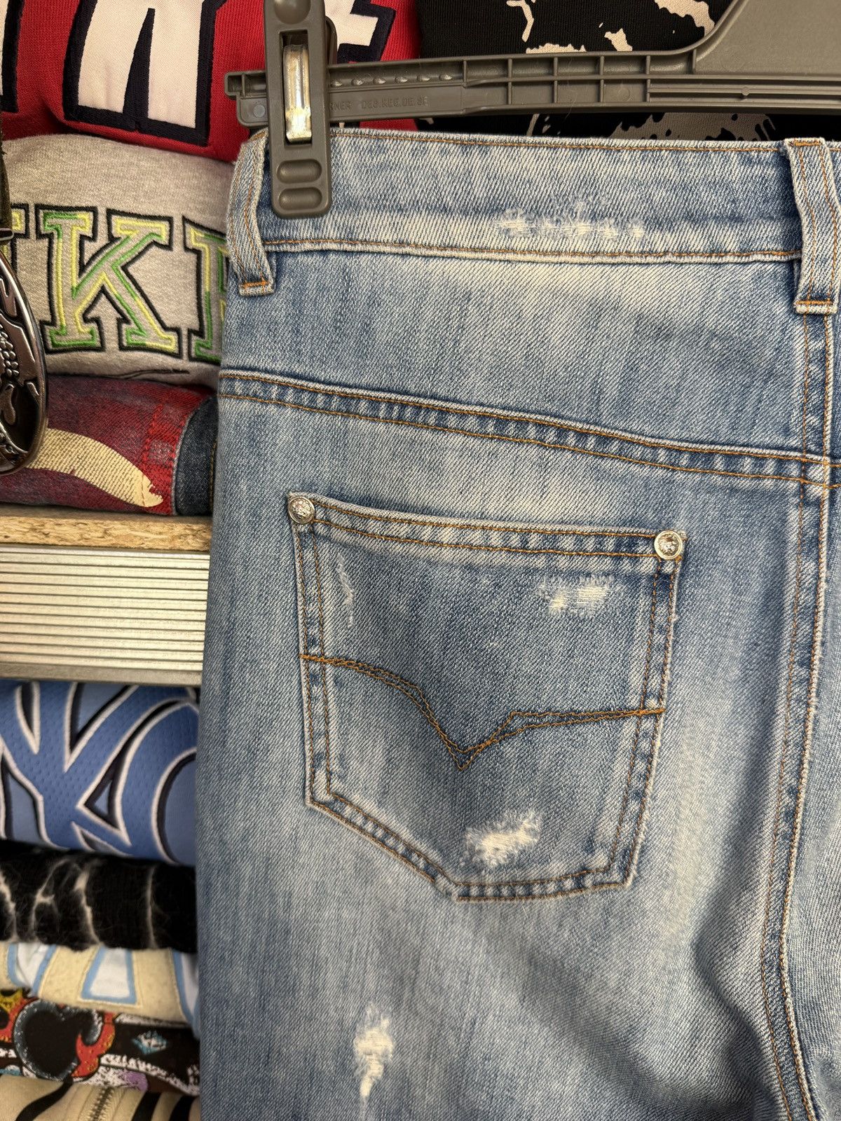 Versace Versus Versace Distressed Faded Colour Denim Jeans Pants Size US 28 / EU 44 - 11 Thumbnail