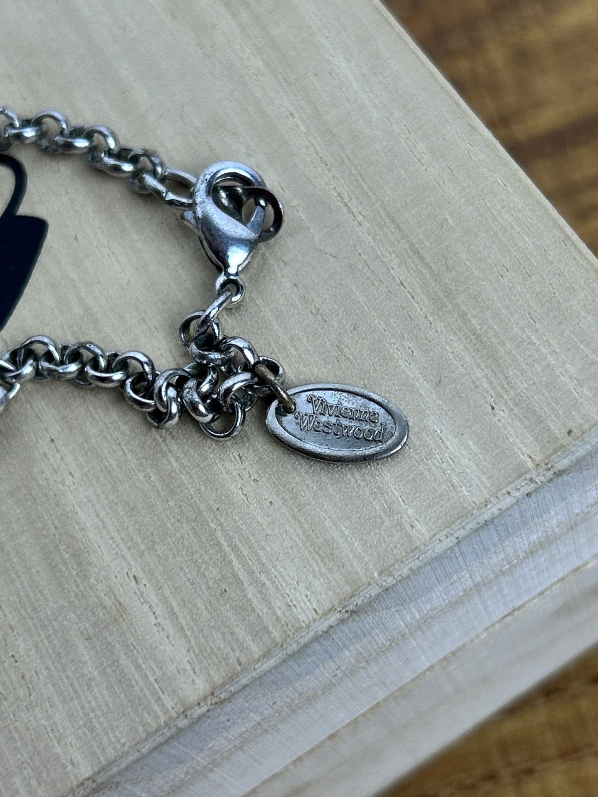 Vivienne Westwood Vintage Vivienne Westwood Enamel Orb Bas Relief Necklace Size ONE SIZE - 8 Thumbnail