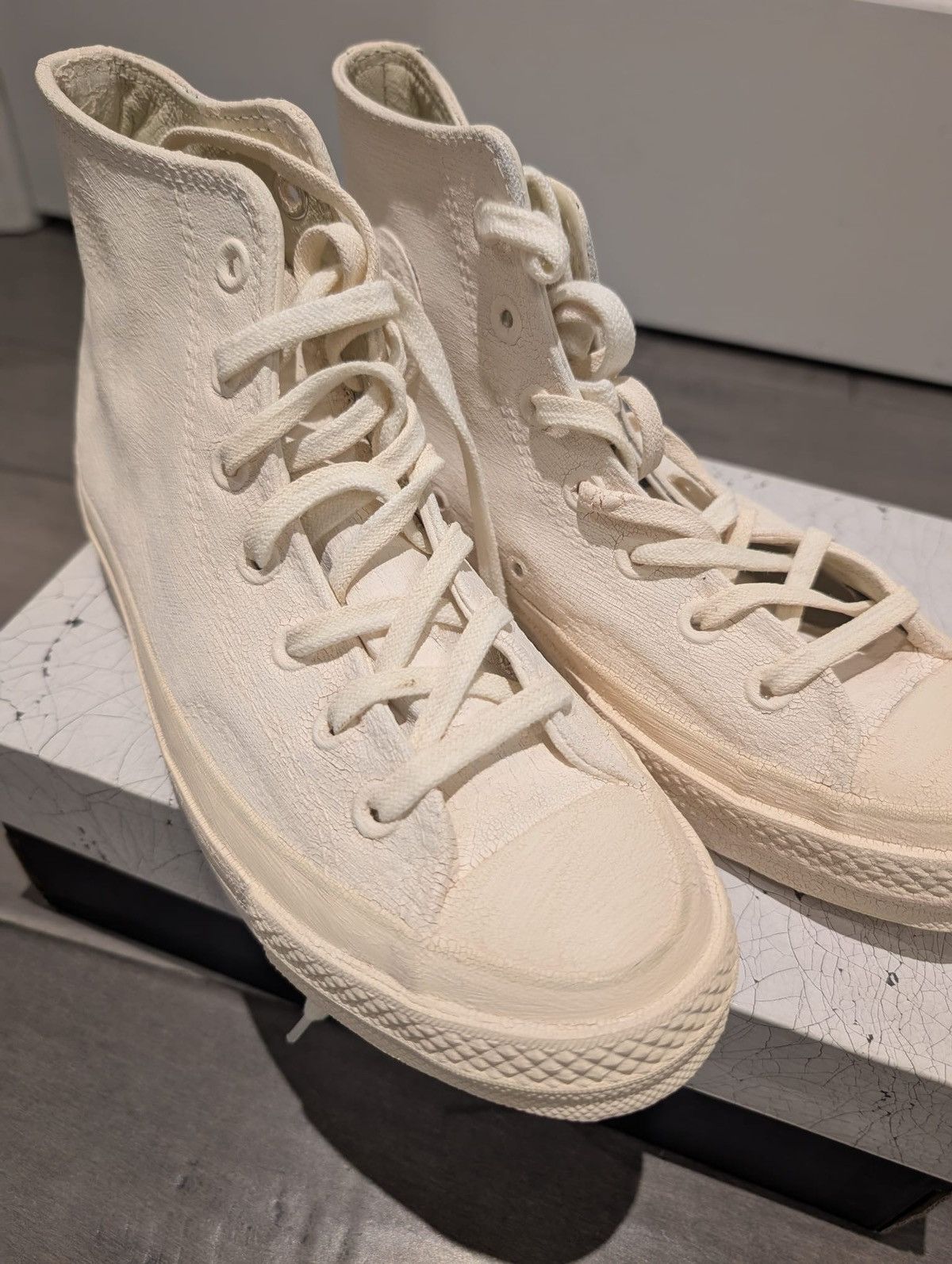 Converse × Maison Margiela Maison Martin Margiela X Converse Painted Chuck Taylor High Size US 6 / EU 39 - 4 Thumbnail