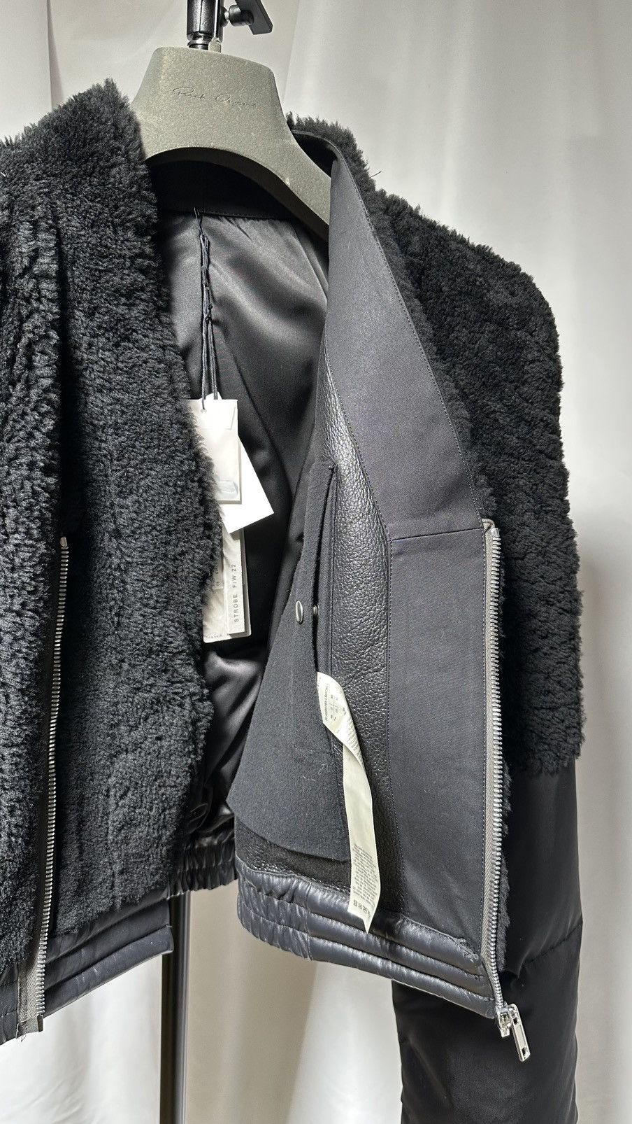 Rick Owens Rick Owens FW22 STROBE Zionic Bomber (48IT) Size US M / EU 48-50 / 2 - 8 Thumbnail