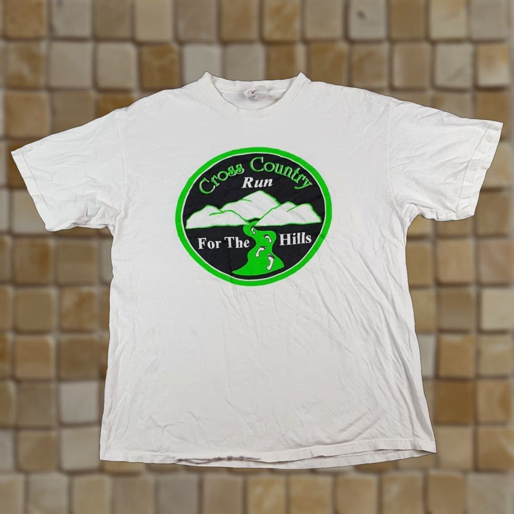 Nike Vintage Nike Cross Country Run Tee Size L Retro Neon Green Ford T Shirt Size US L / EU 52-54 / 3 - 1 Thumbnail