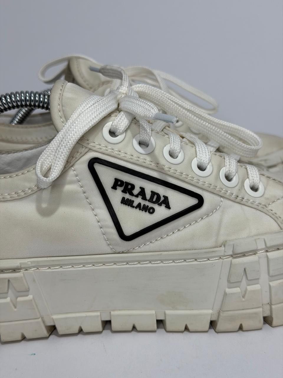 Prada Prada White Nylon Gabardine Low Top Sneakers EU37 Size US 7 / IT 37 - 5 Thumbnail