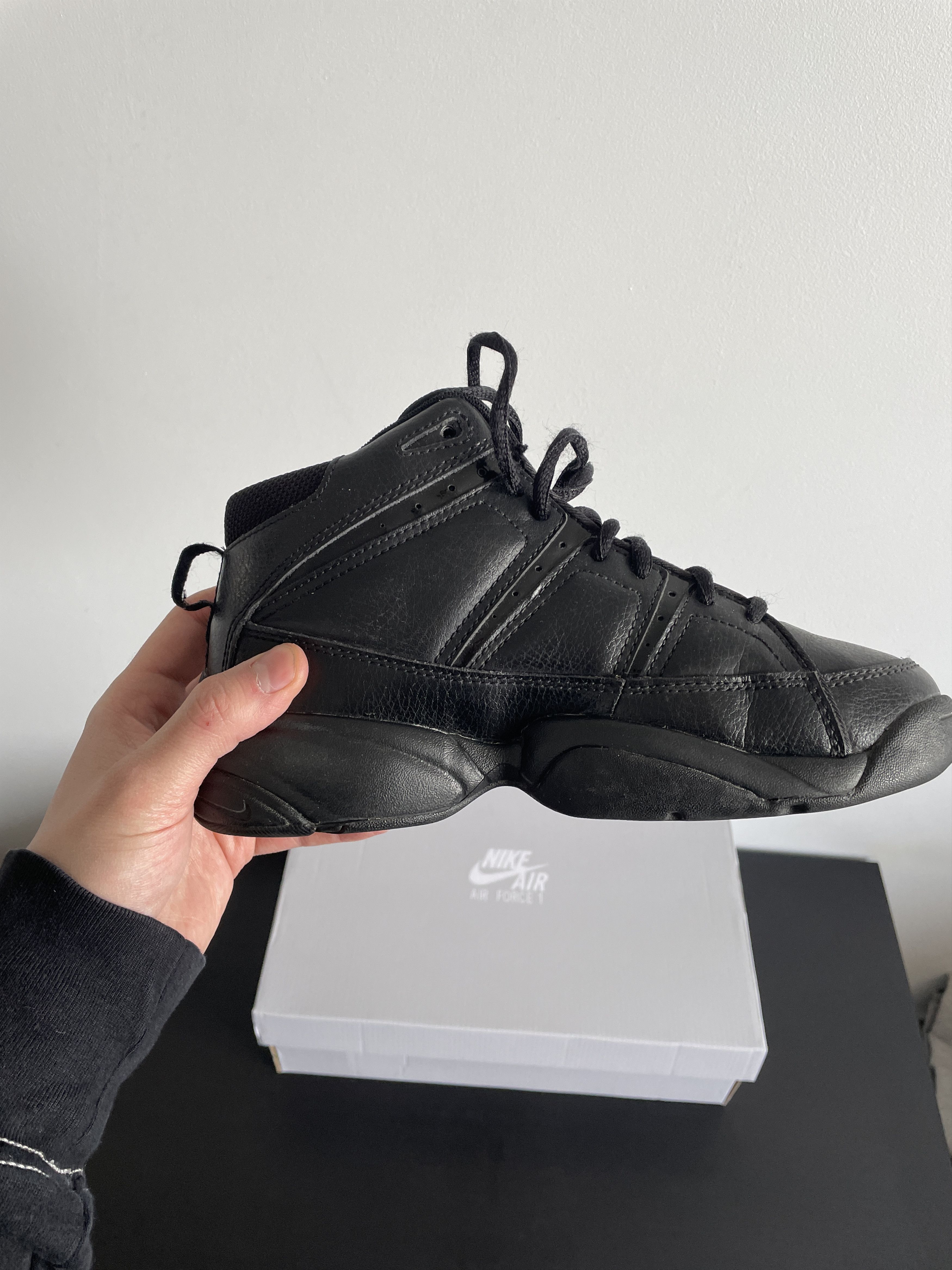 Nike × Vintage NIKE TEAM HUSTLED D III HIGH TOP BLACK LEATHER SNEAKERS Size US 6 / IT 36 - 7 Thumbnail